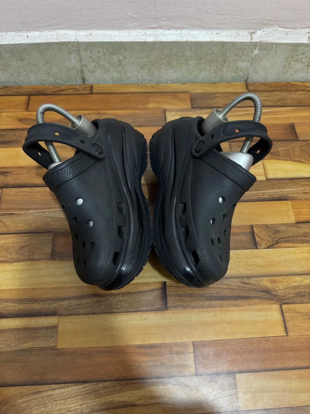 CROCS PLATFORM 🖤