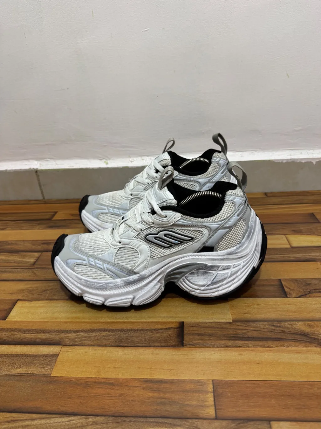 BALENCIAGA 10XL 🤍