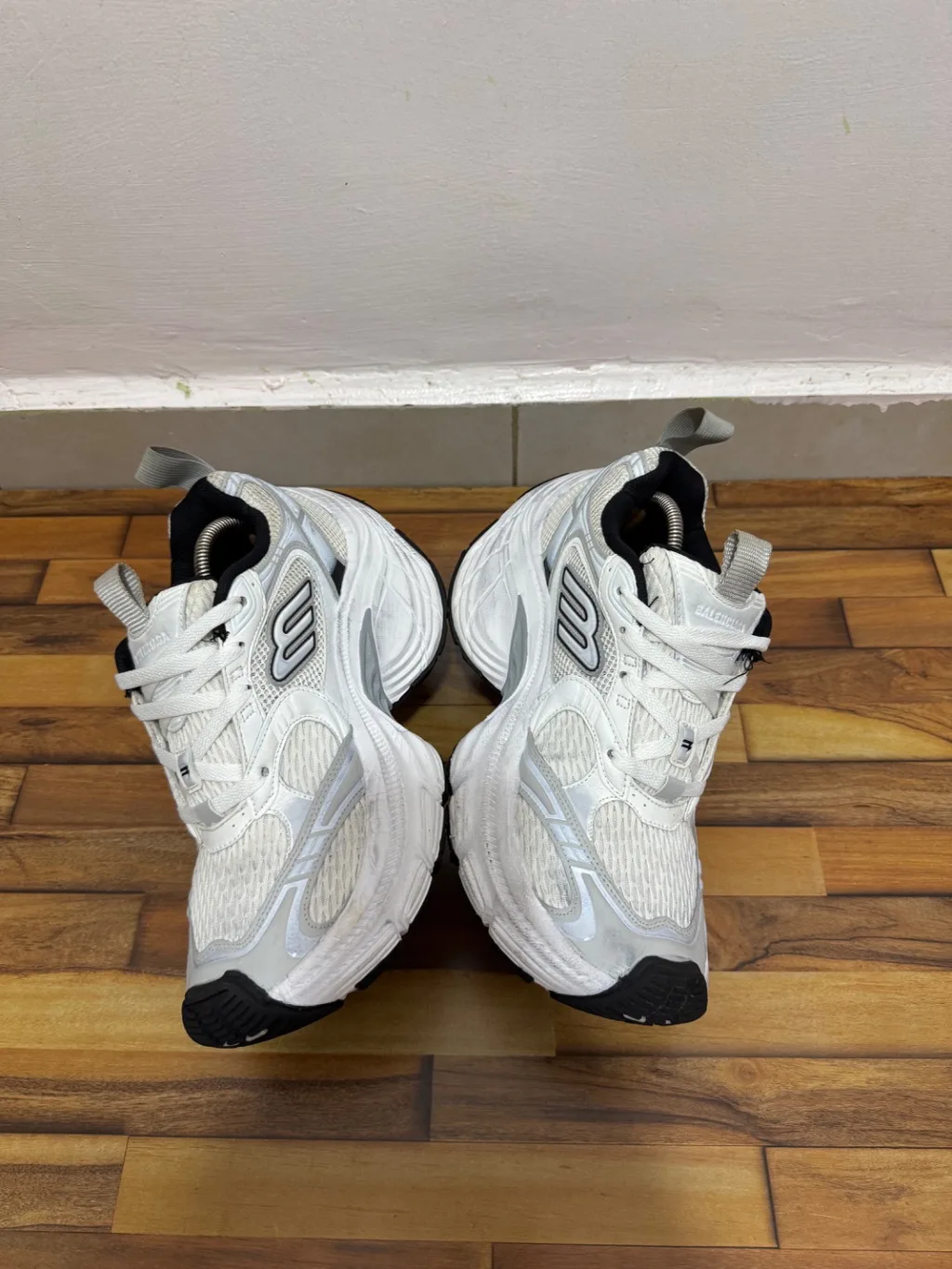 BALENCIAGA 10XL 🤍