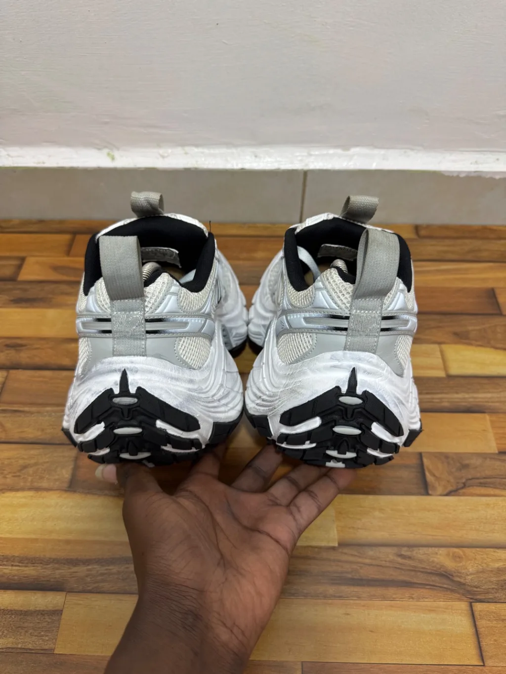 BALENCIAGA 10XL 🤍