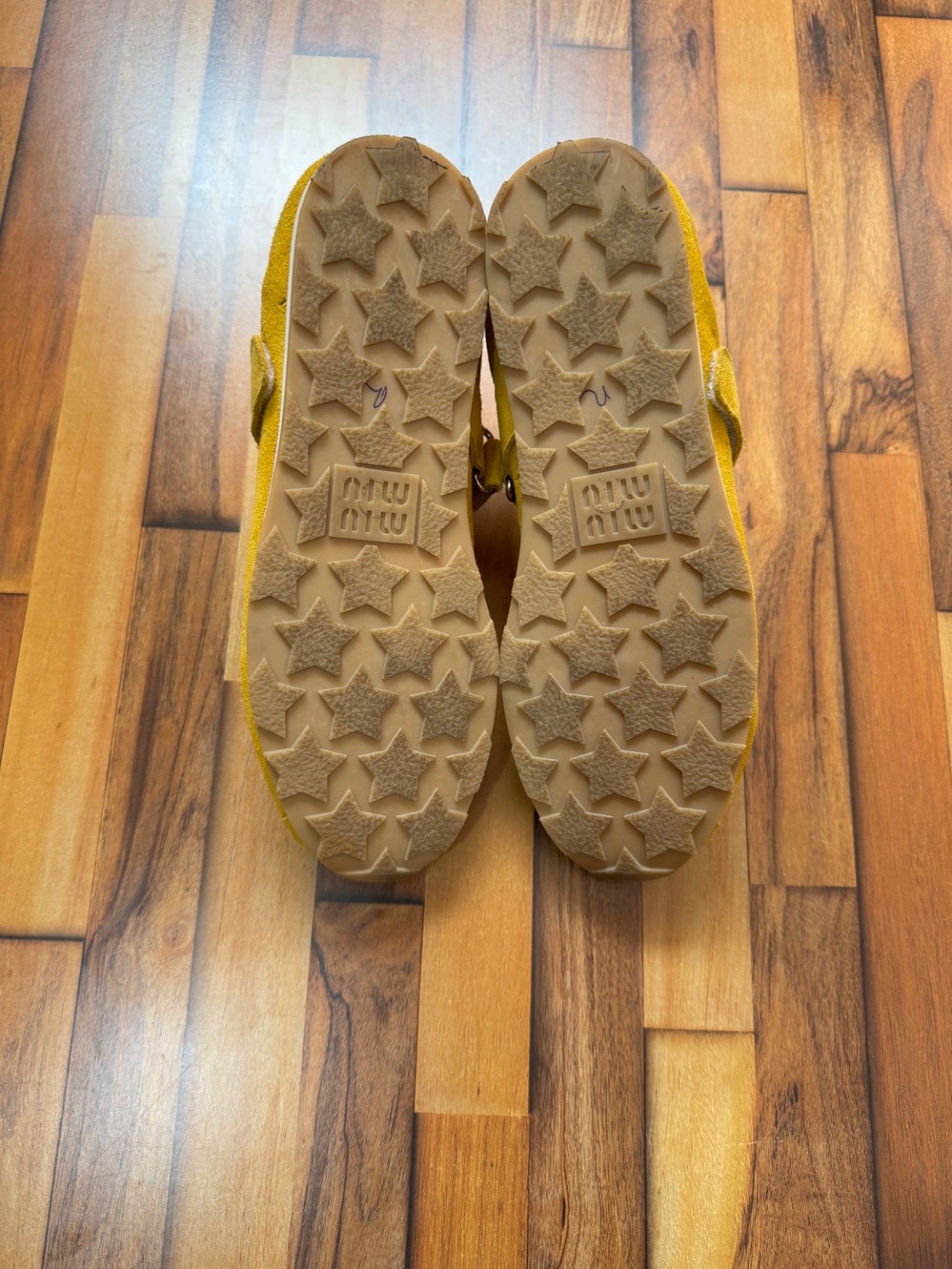 MIUMIU BALLET FLATS 