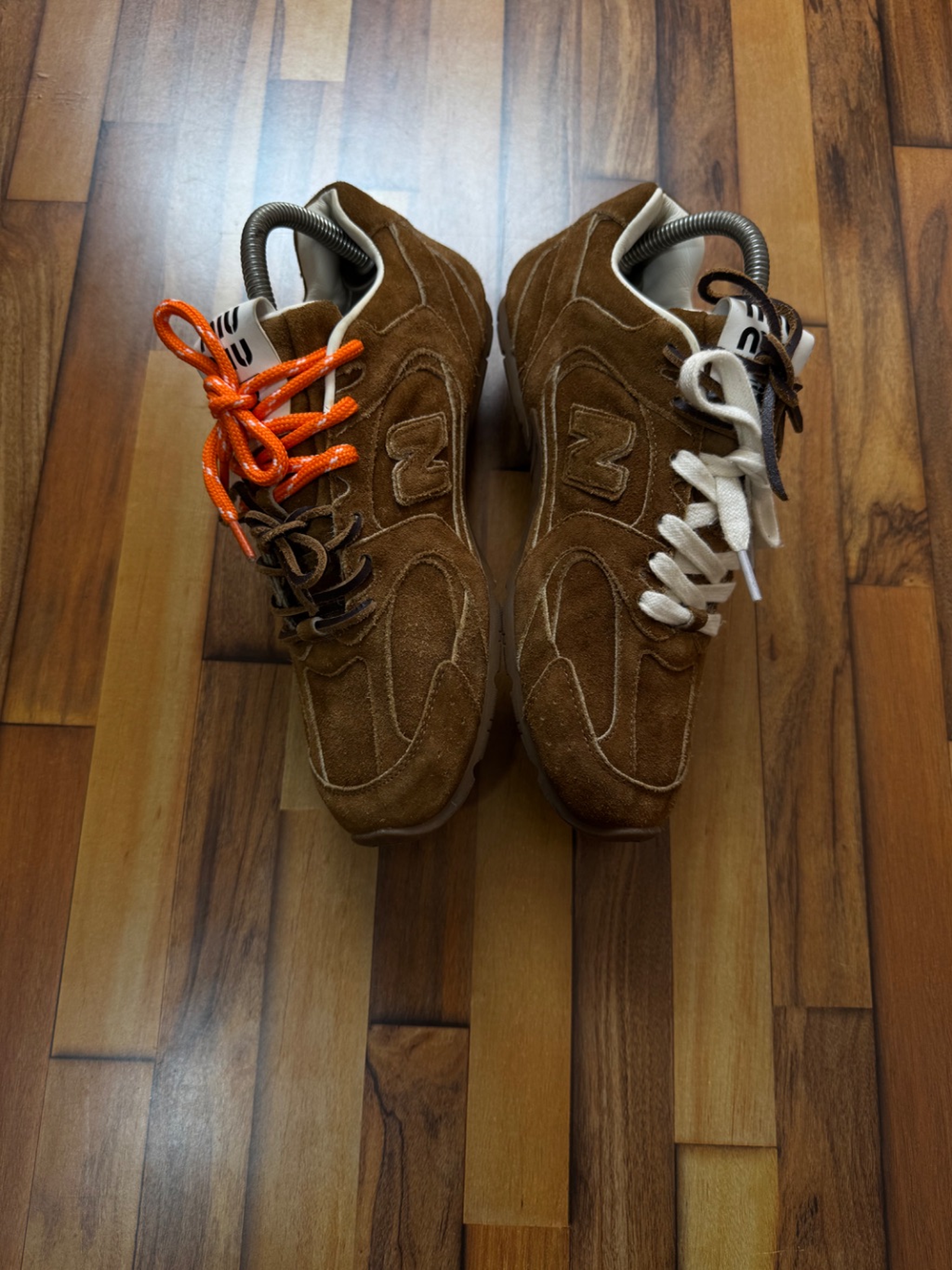 NEWBALANCE 530 X MIU MIU 