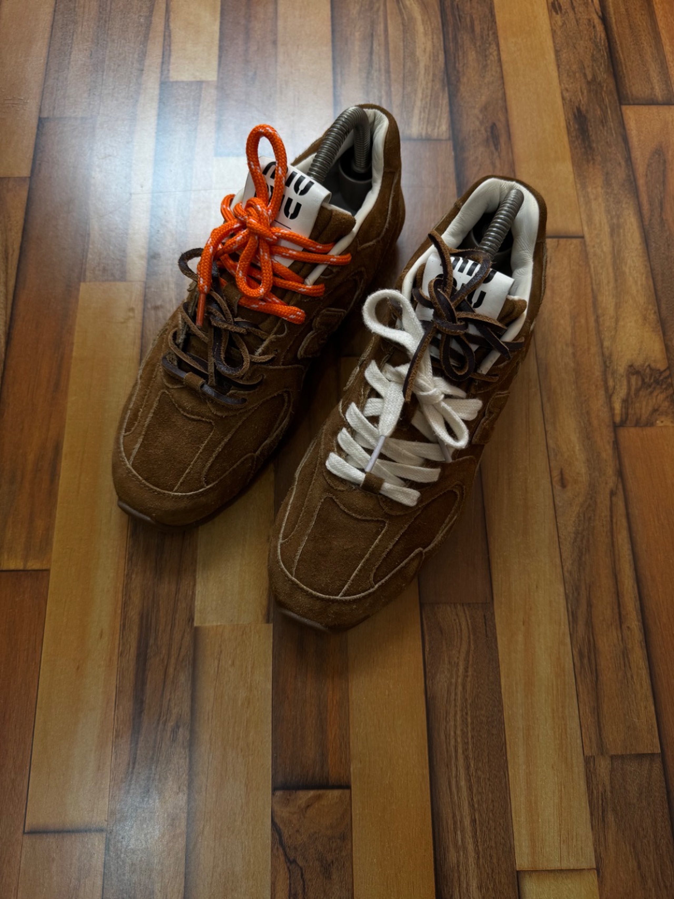 NEWBALANCE 530 X MIU MIU 