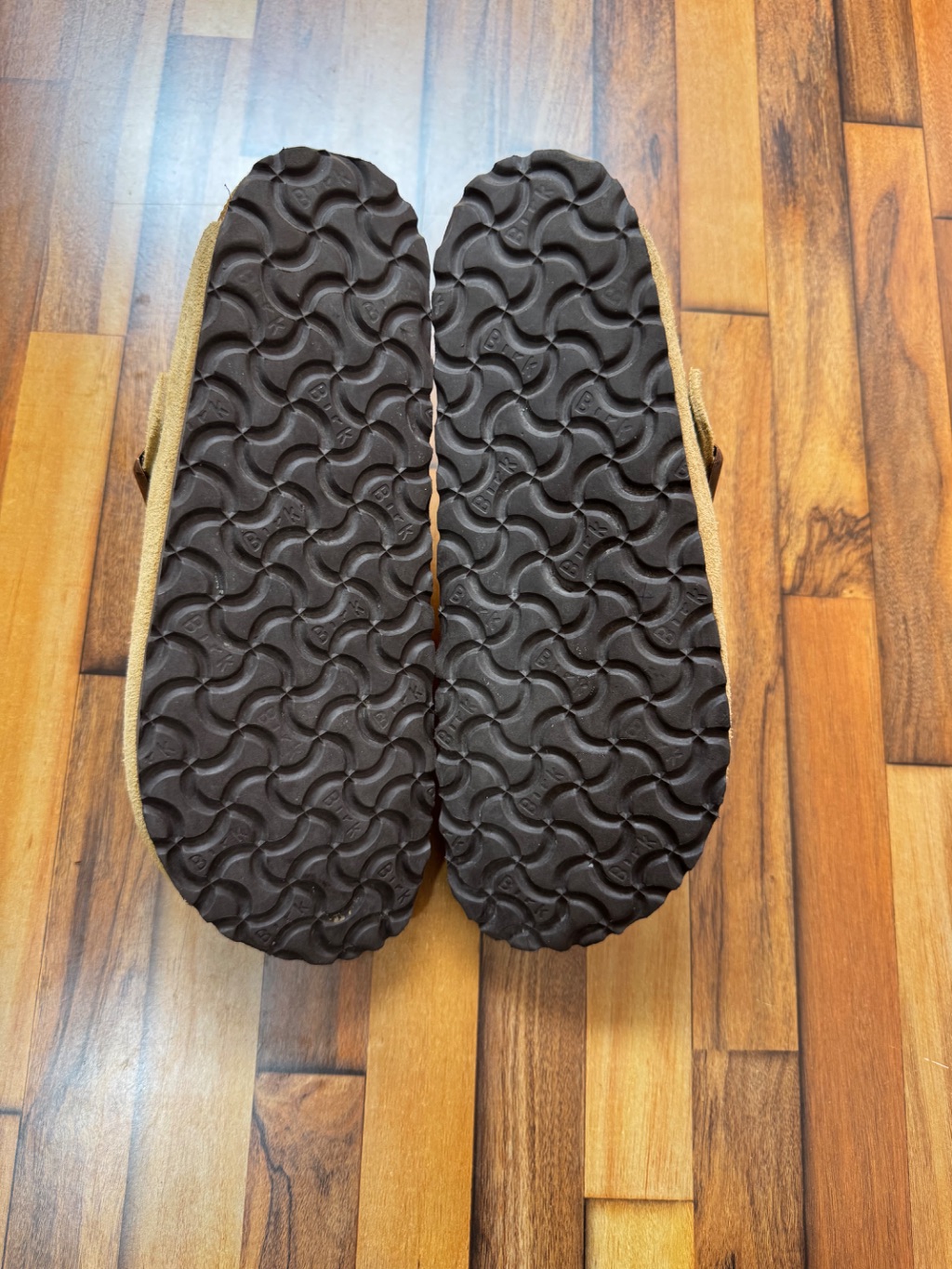 BIRKENSTOCK CLOGS