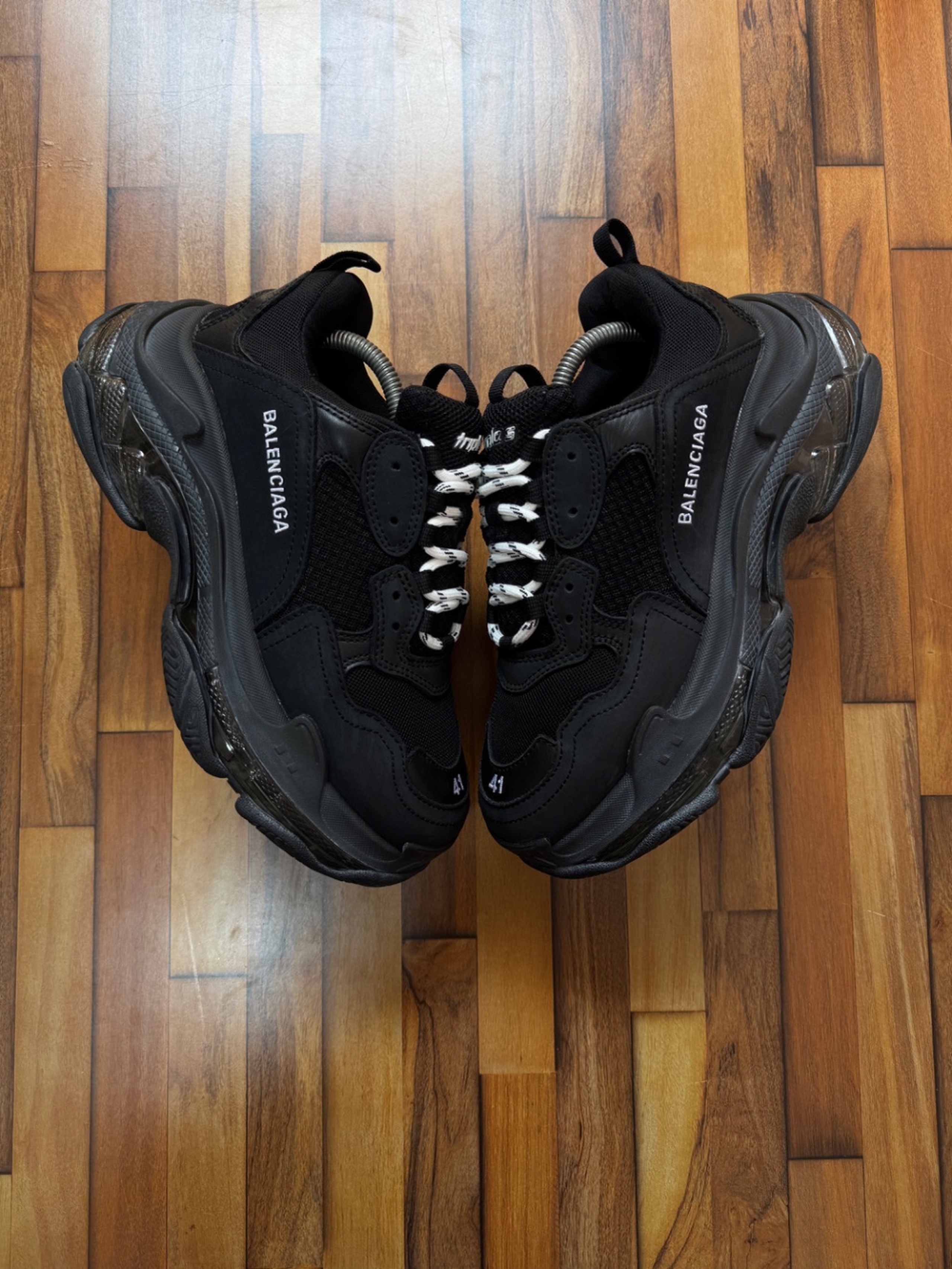BALENCIAGA TRIPPLE S 🖤