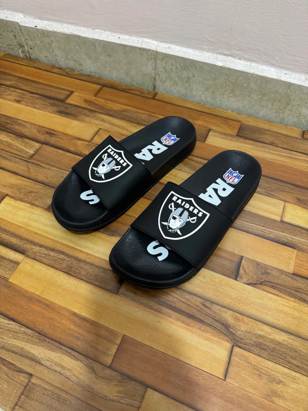 RAIDERS NFL SLIDES 🖤