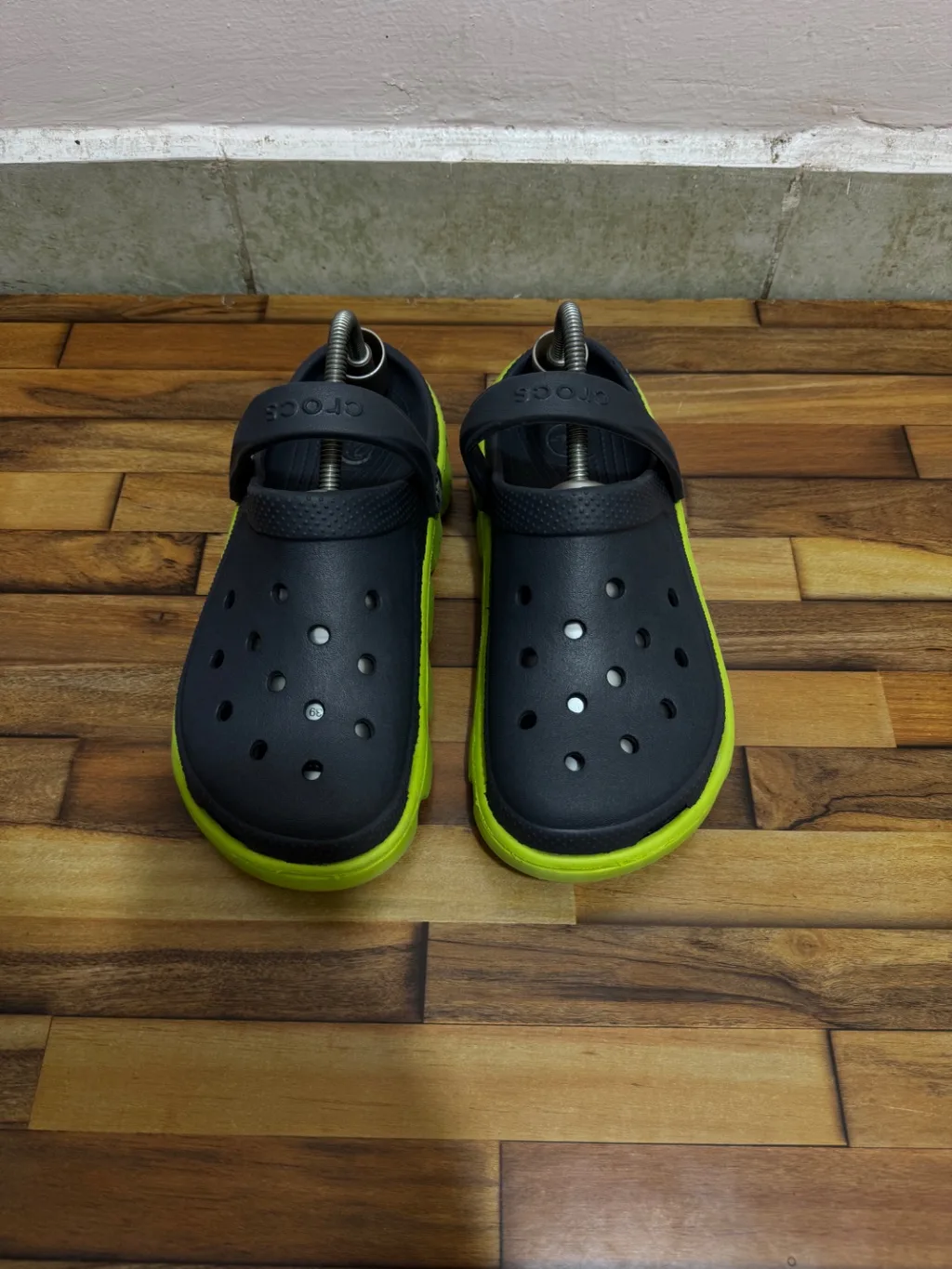 CROCS 🩶