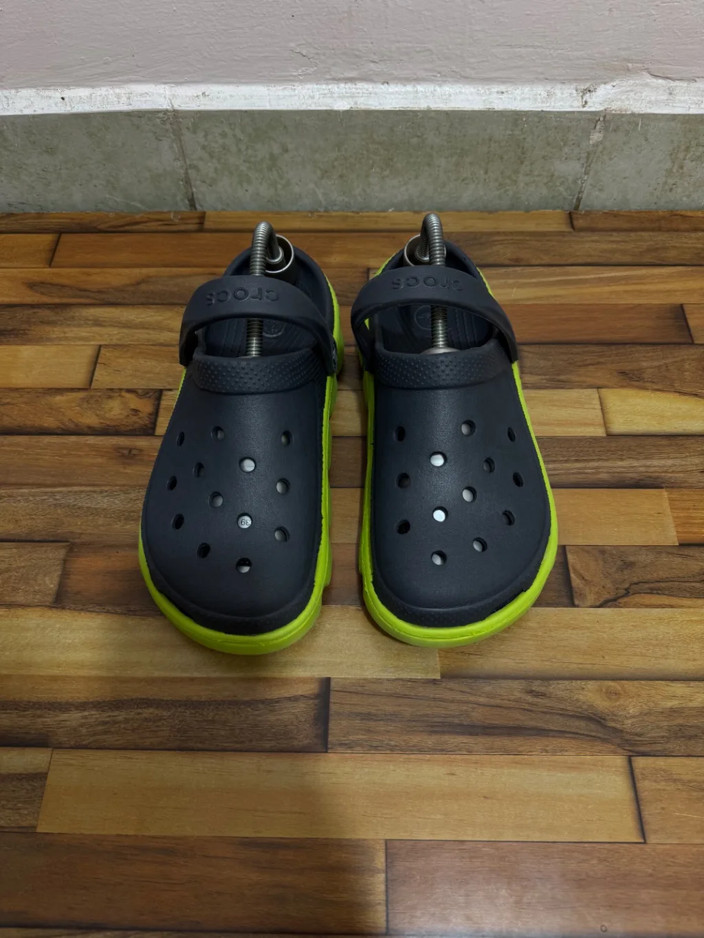 CROCS 🩶