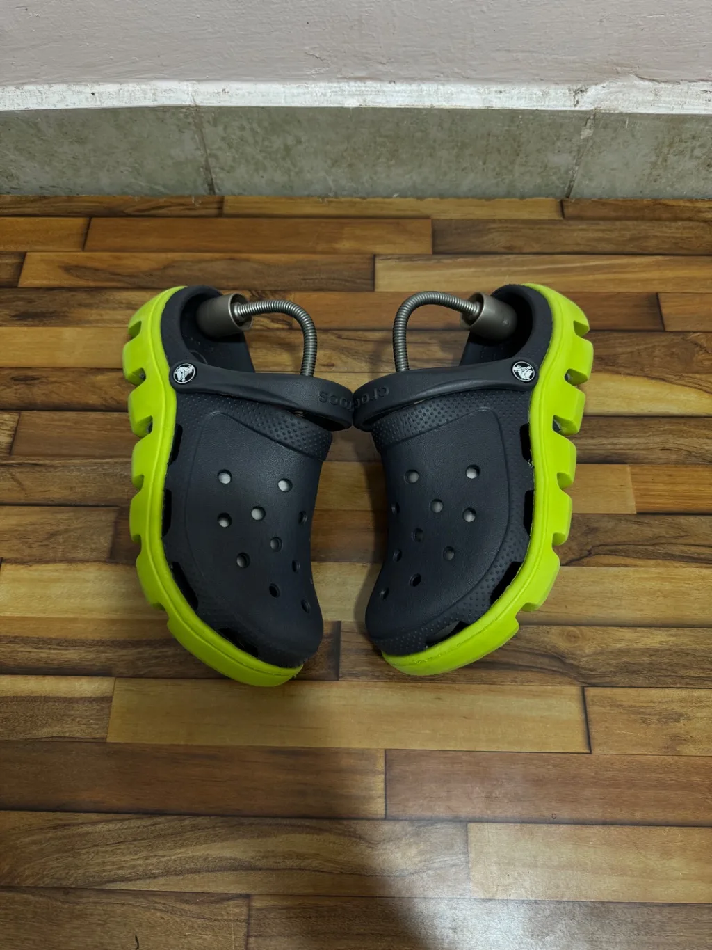 CROCS 🩶