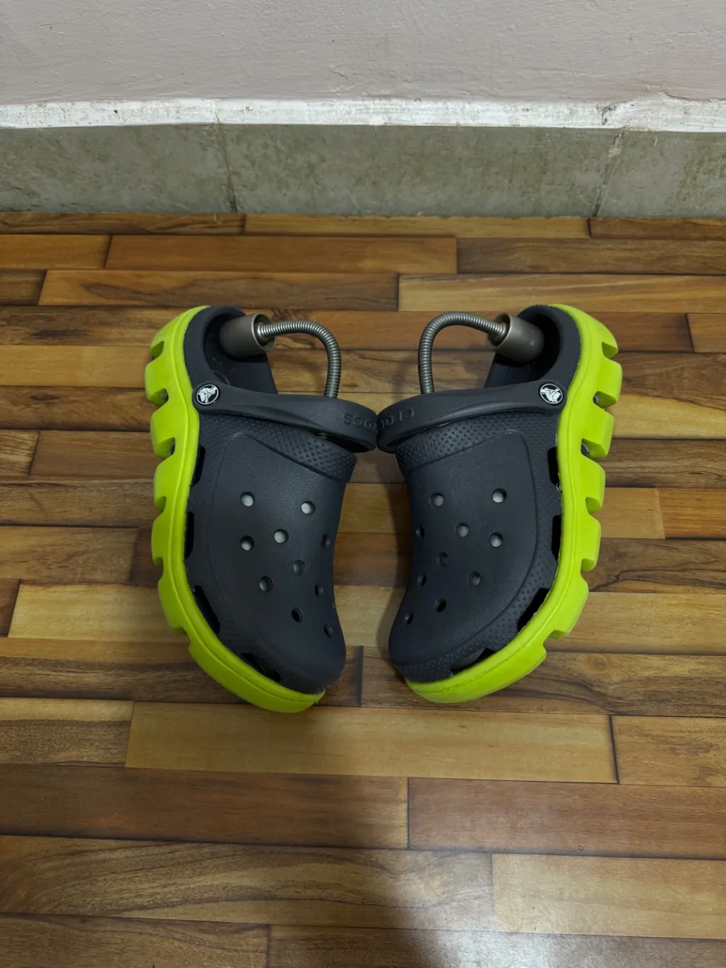 CROCS 🩶