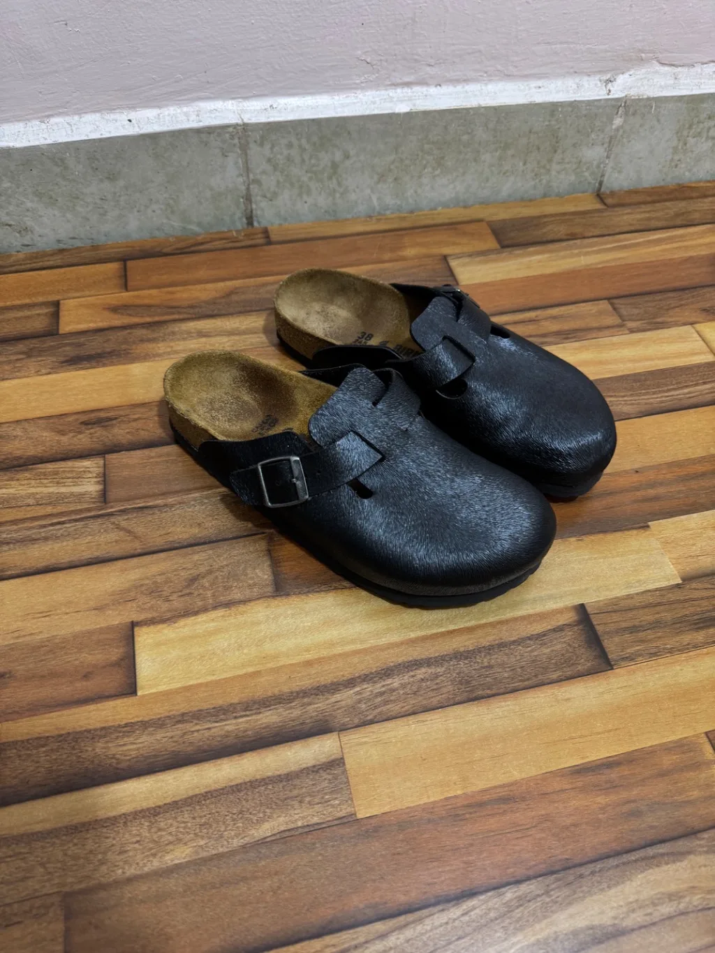 BIRKENSTOCK CLOGS 🖤