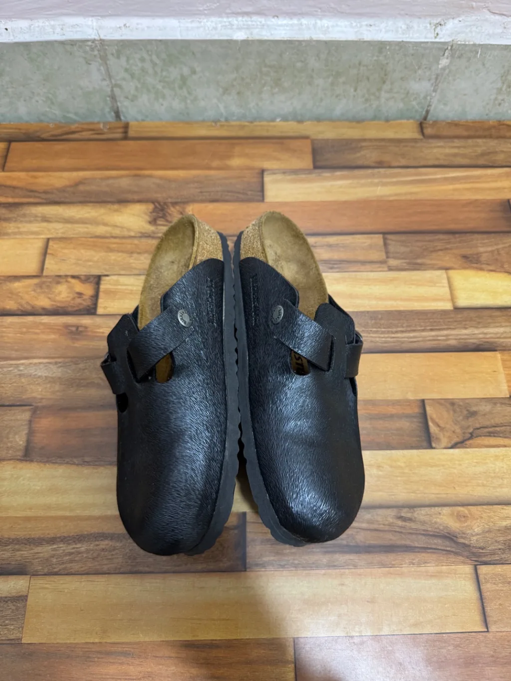BIRKENSTOCK CLOGS 🖤