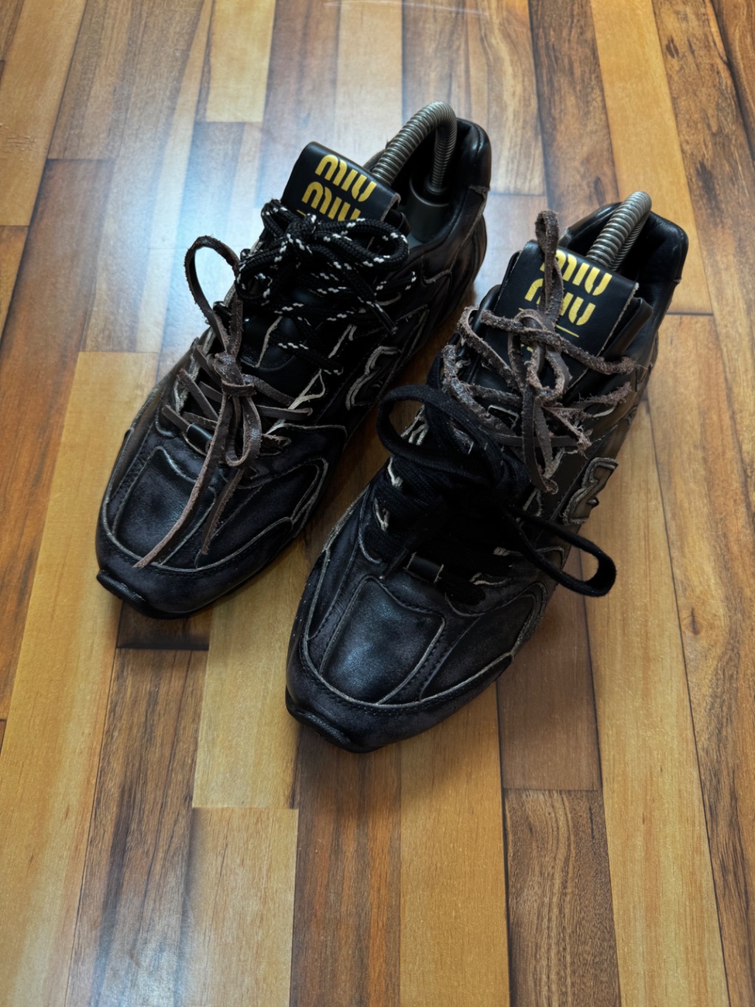 NEWBALANCE 530 X MIUMIU 