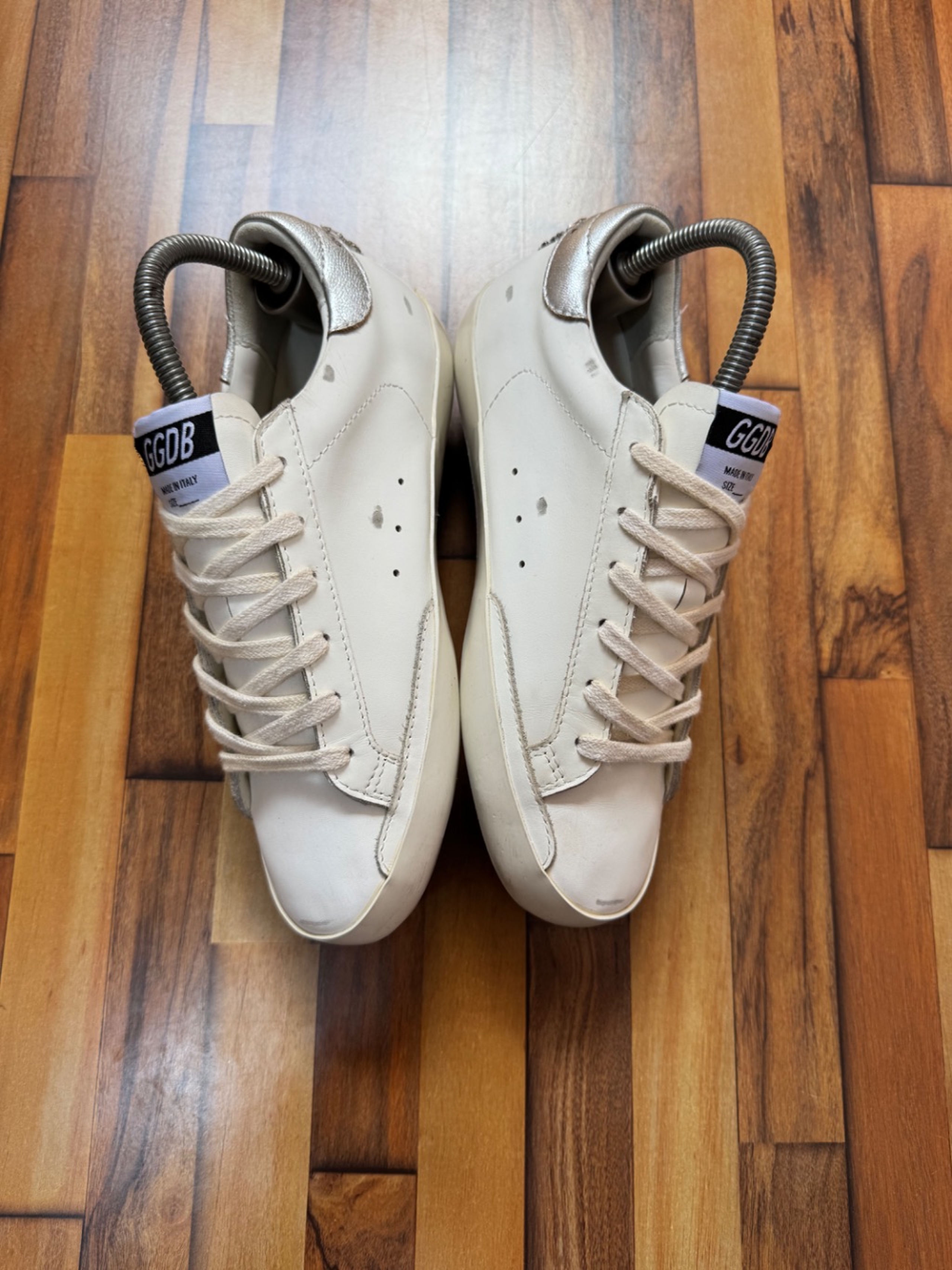 GOLDEN GOOSE 