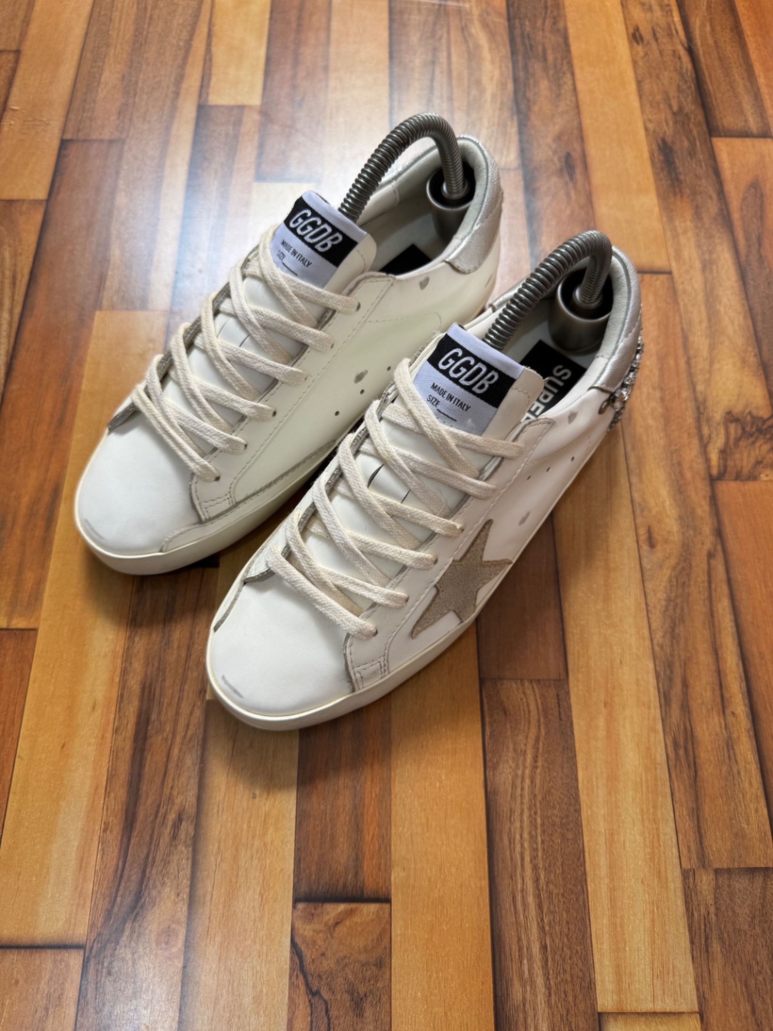 GOLDEN GOOSE 