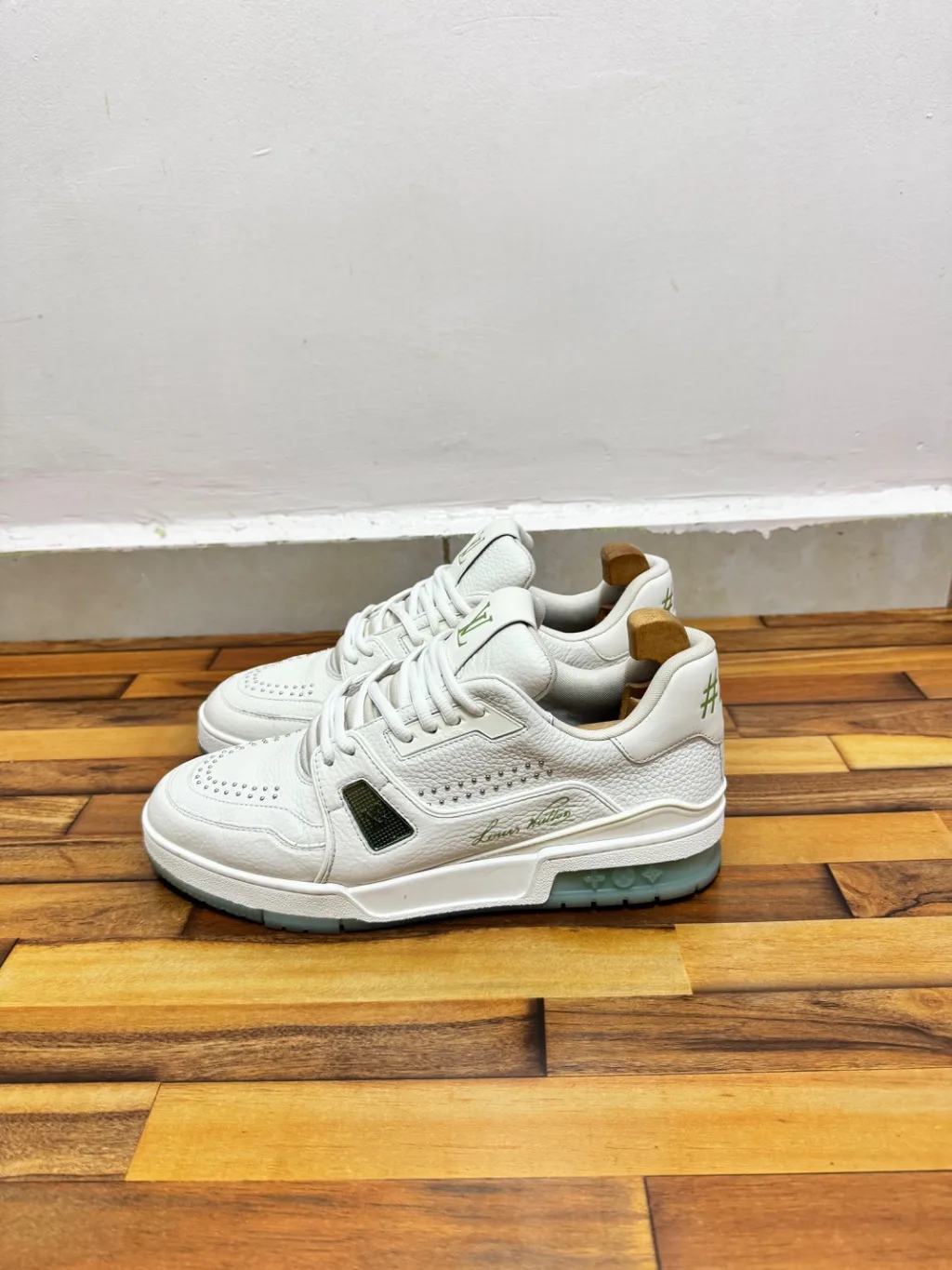 LOUIS VUITTON TRAINERS 🤍