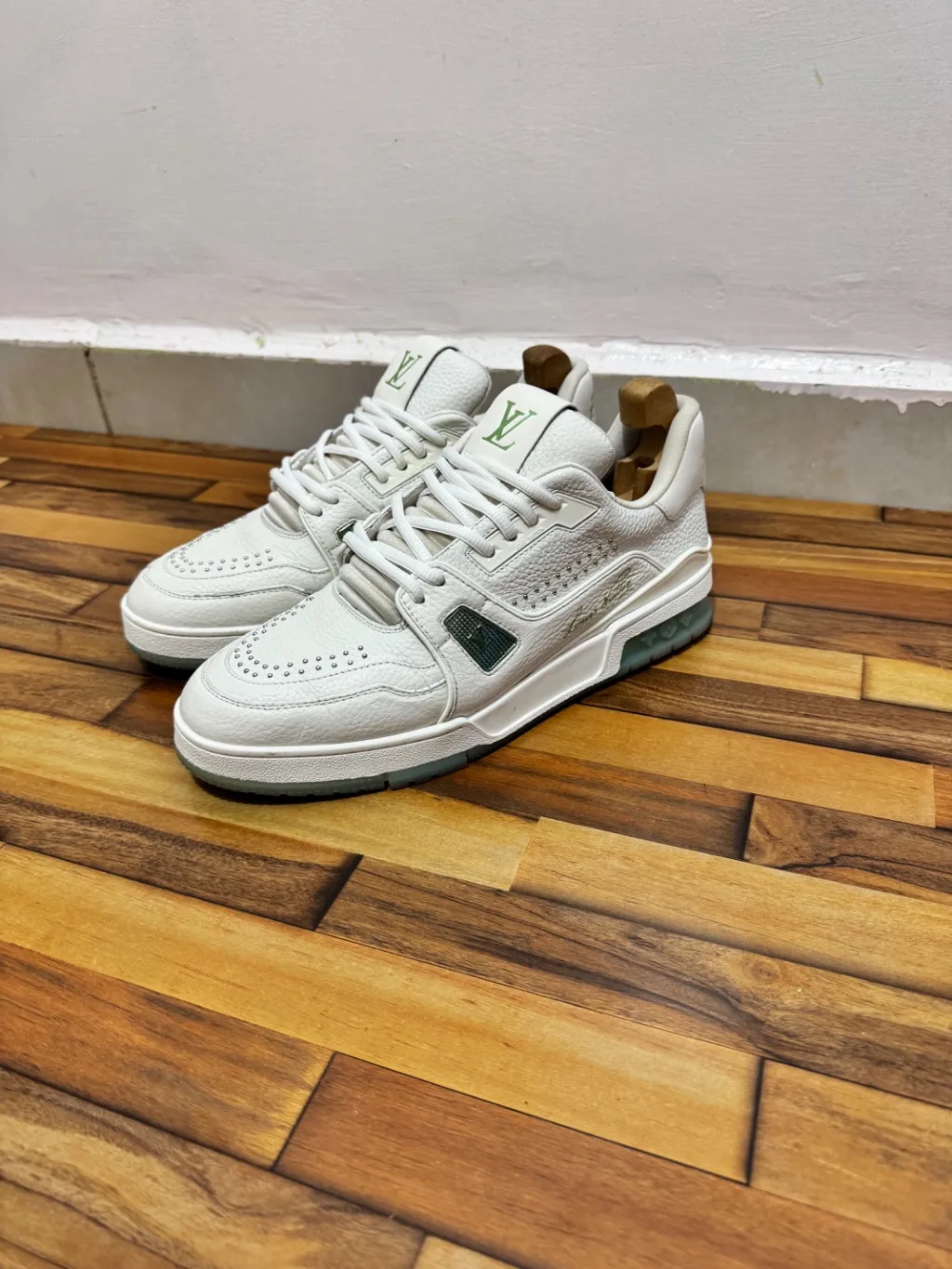 LOUIS VUITTON TRAINERS 🤍