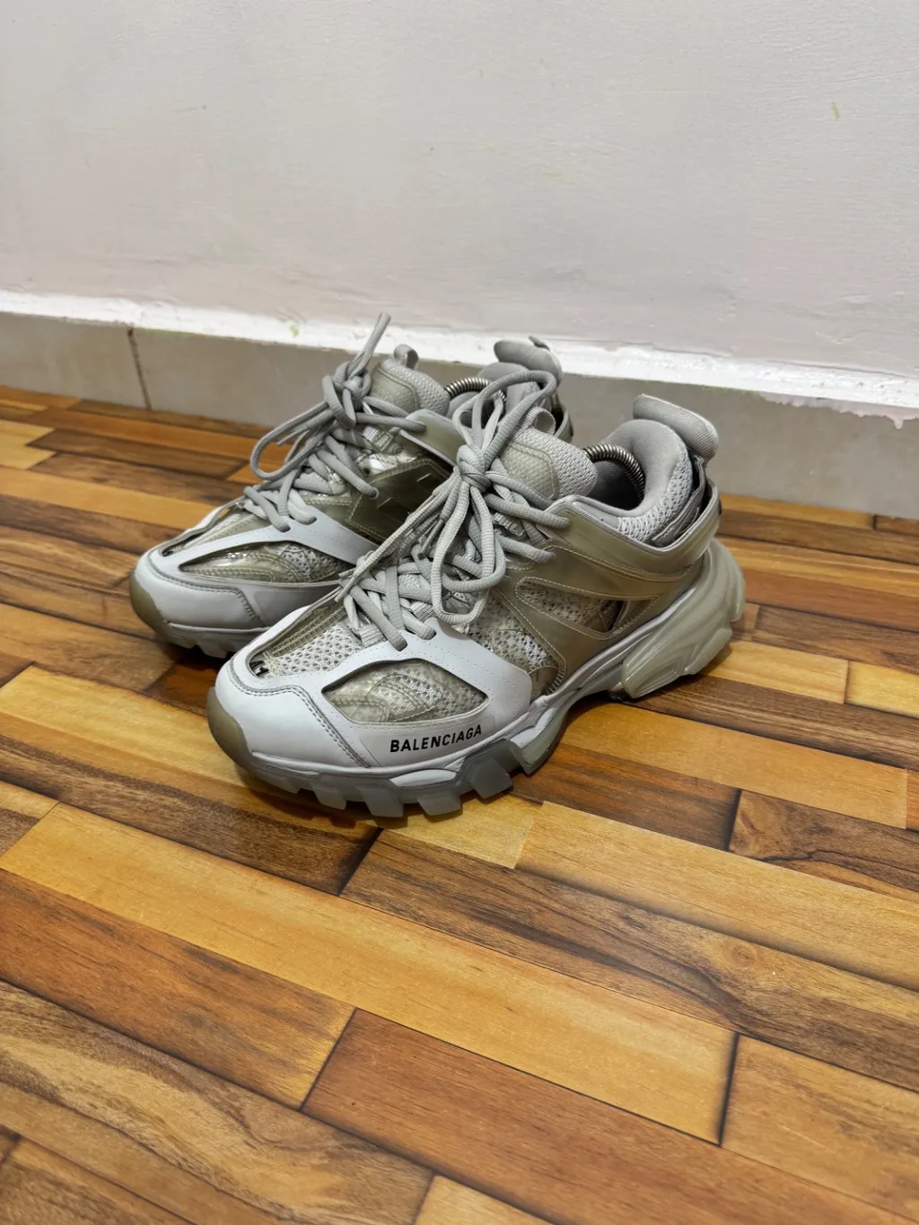 BALENCIAGA TRACK 🩶