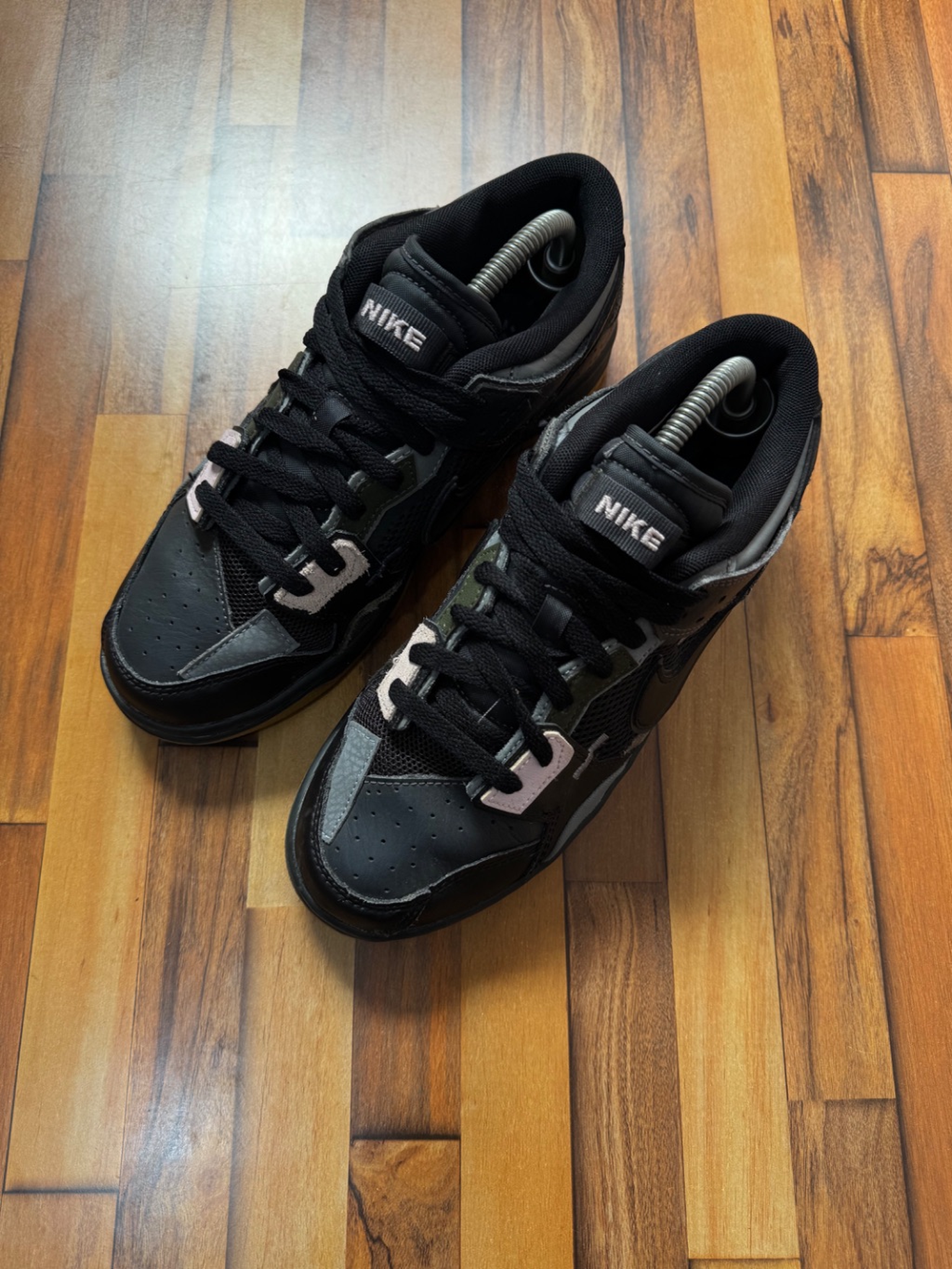 NIKE DUNKS
