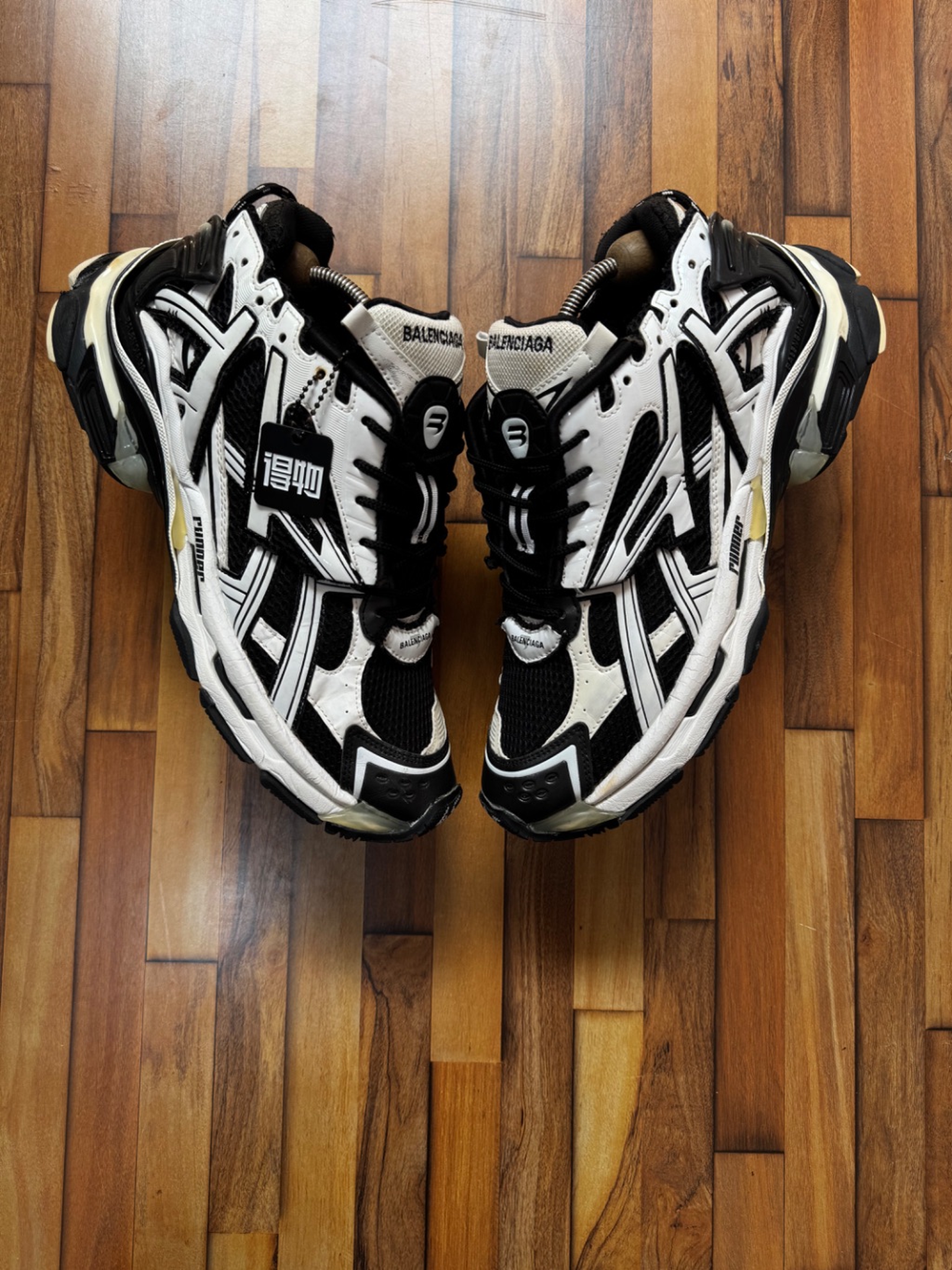 BALENCIAGA RUNNERS 
