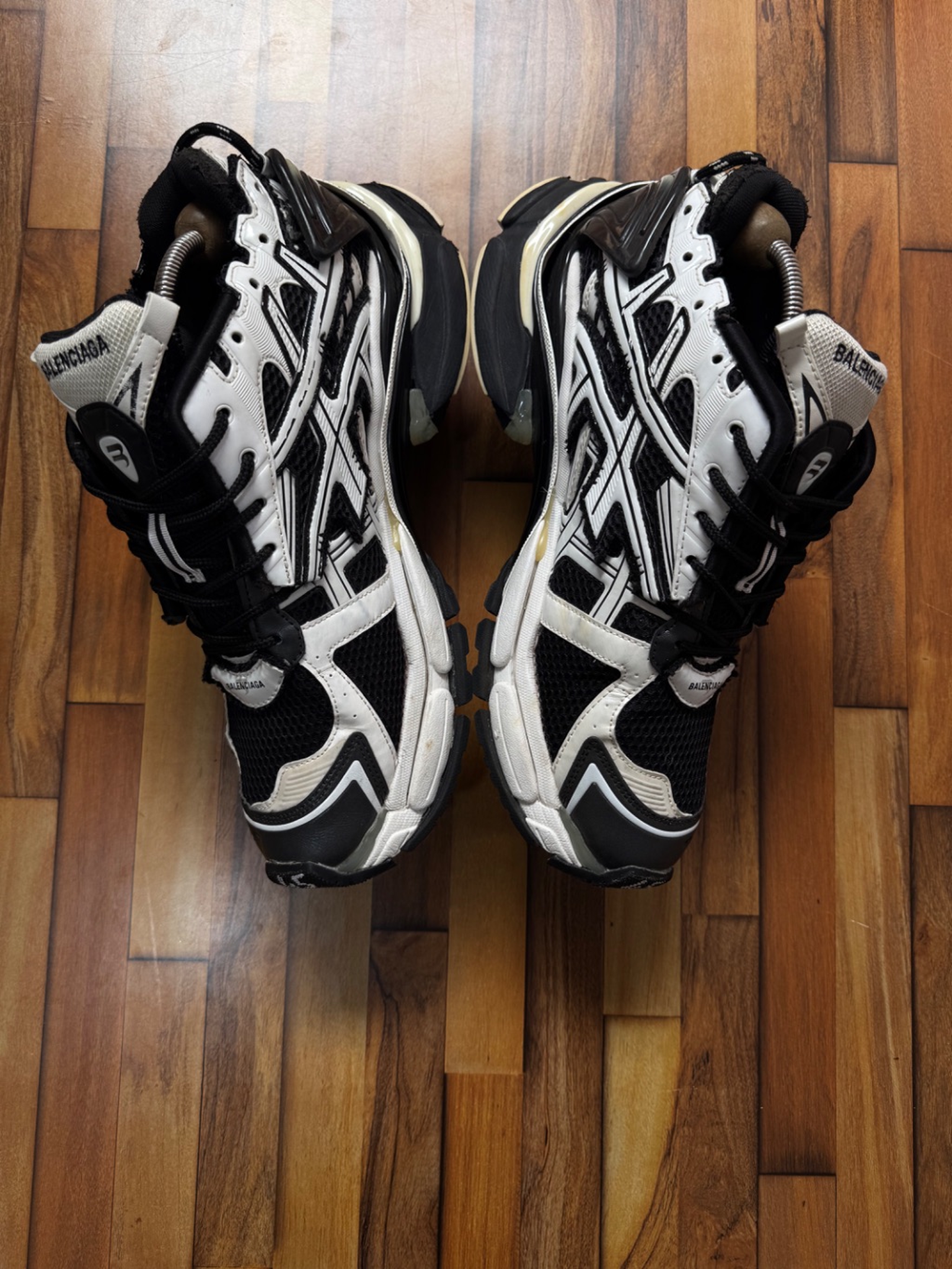 BALENCIAGA RUNNERS 