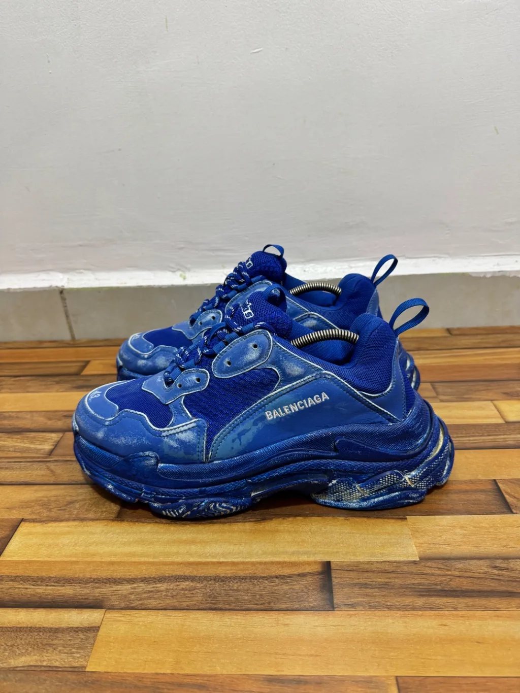 BALENCIAGA TRIPPLE S 💙