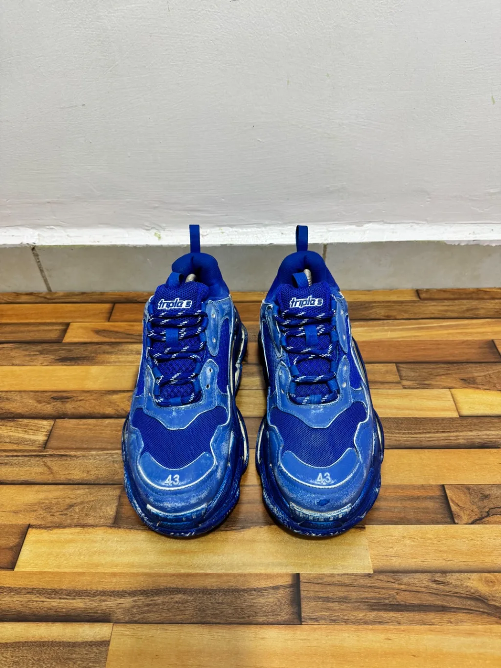BALENCIAGA TRIPPLE S 💙