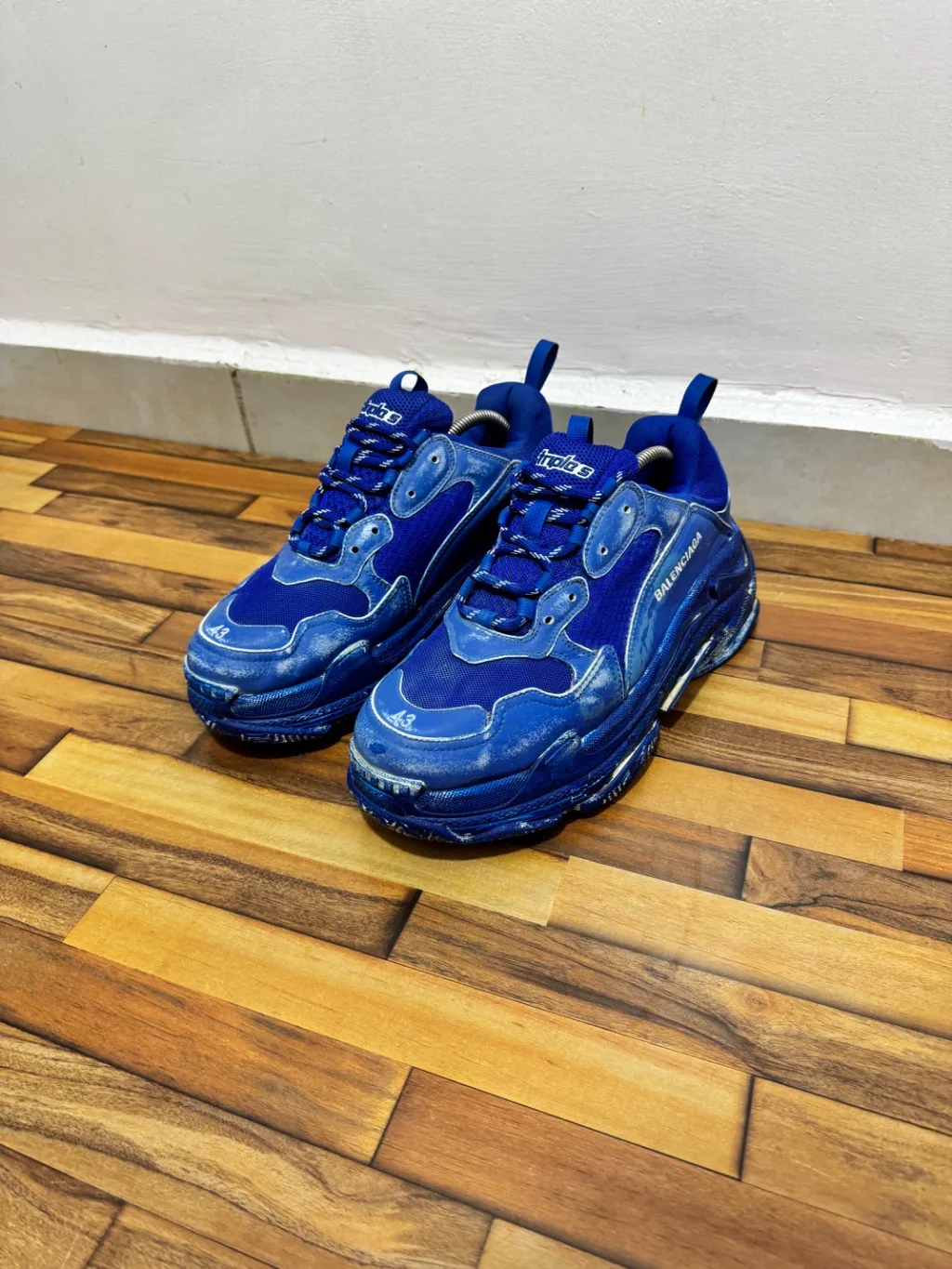 BALENCIAGA TRIPPLE S 💙