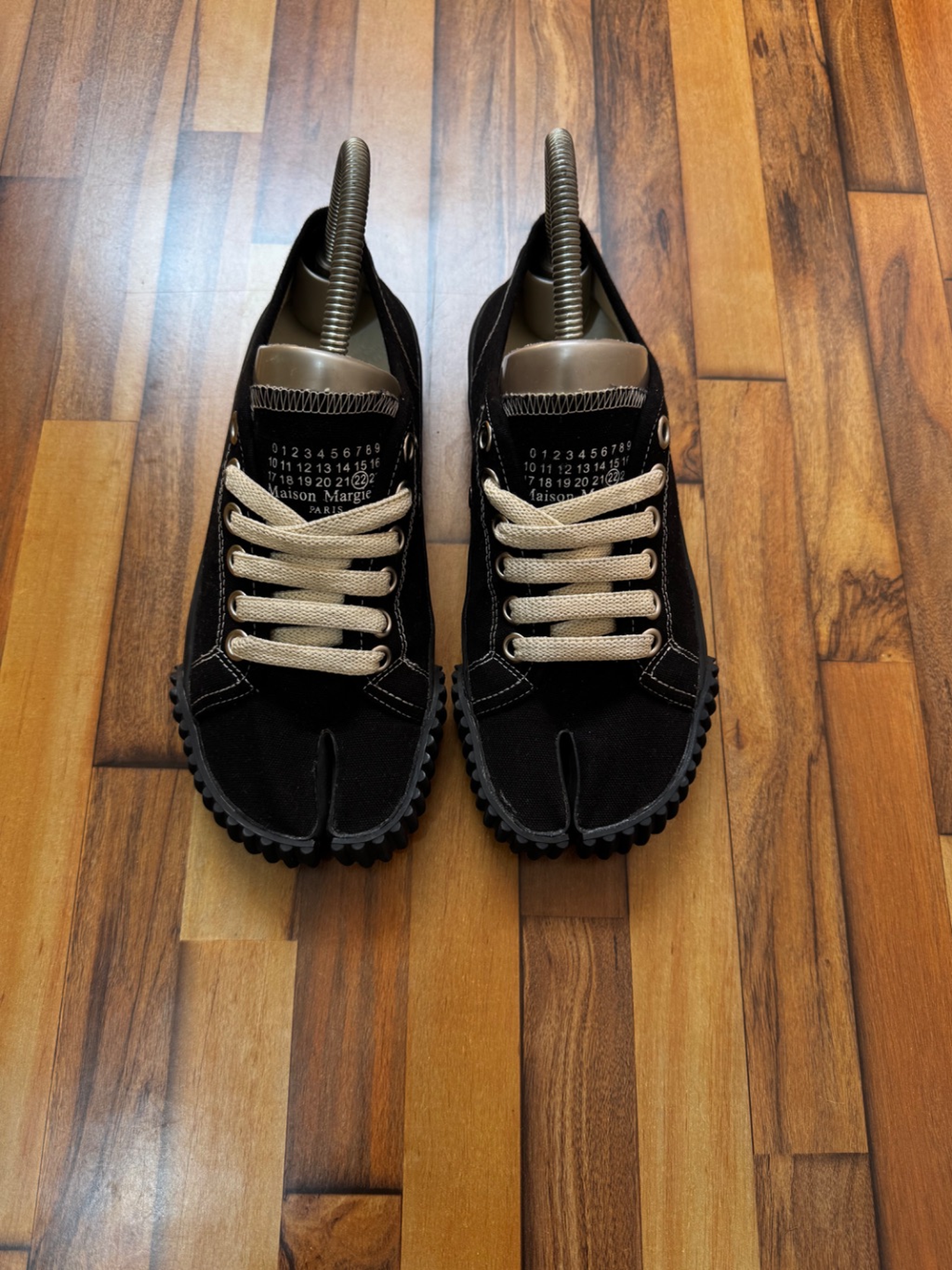MAISON MARGIELA TABI CANVAS 🖤