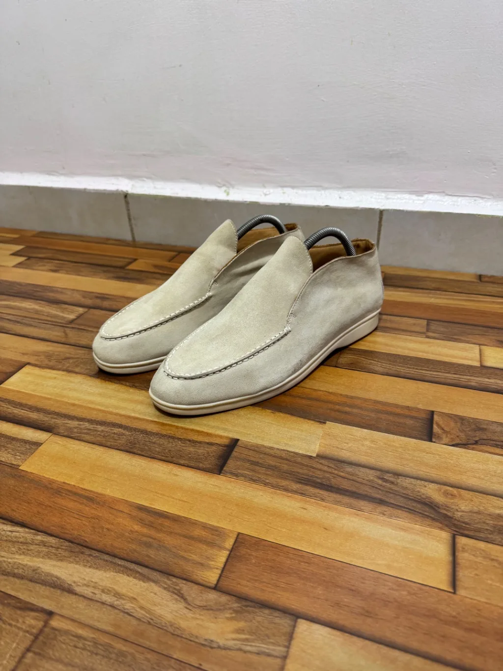 LORO PIANA SUMMER WALK