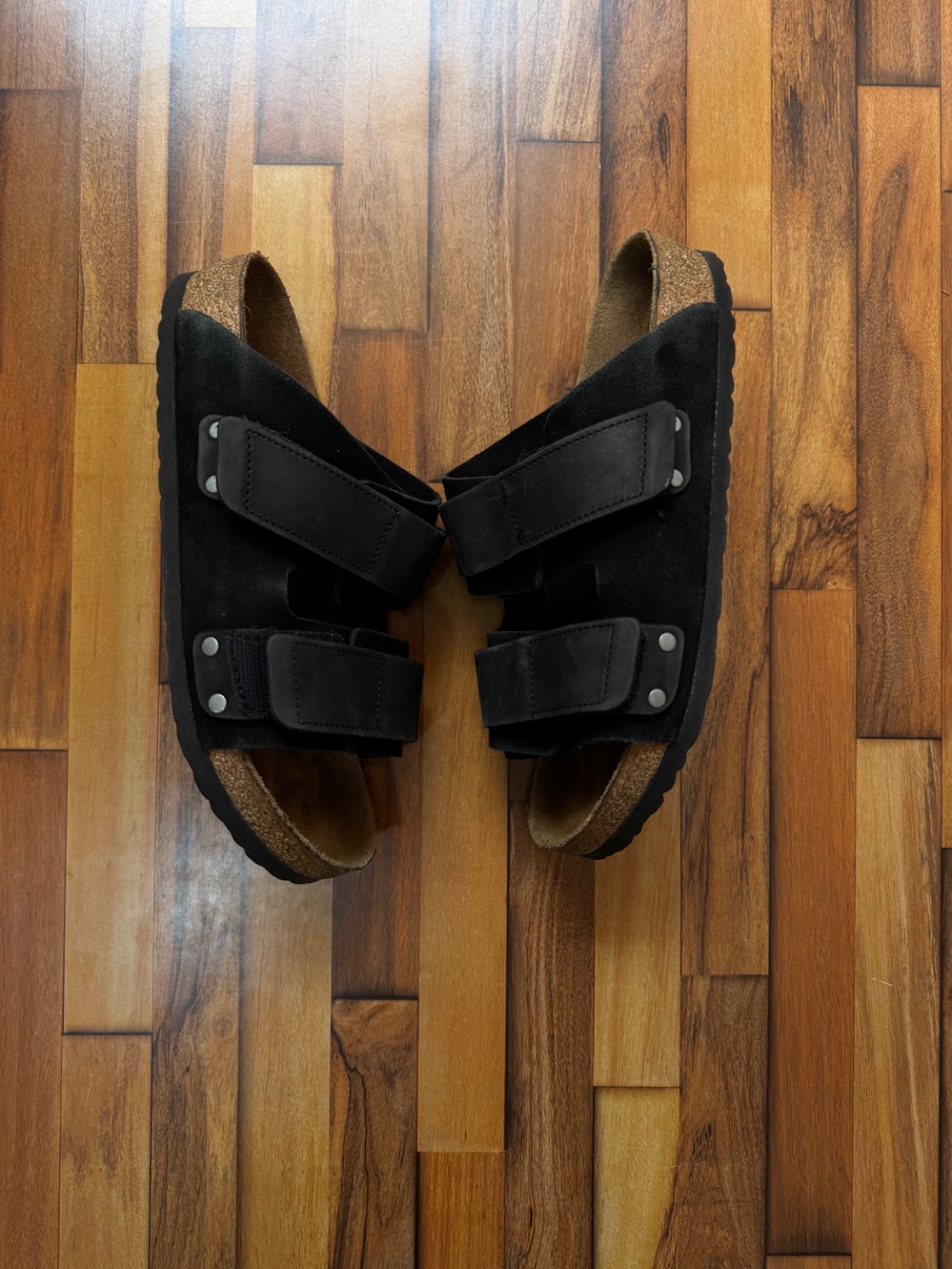 BIRKENSTOCK UJI SANDALS 🖤