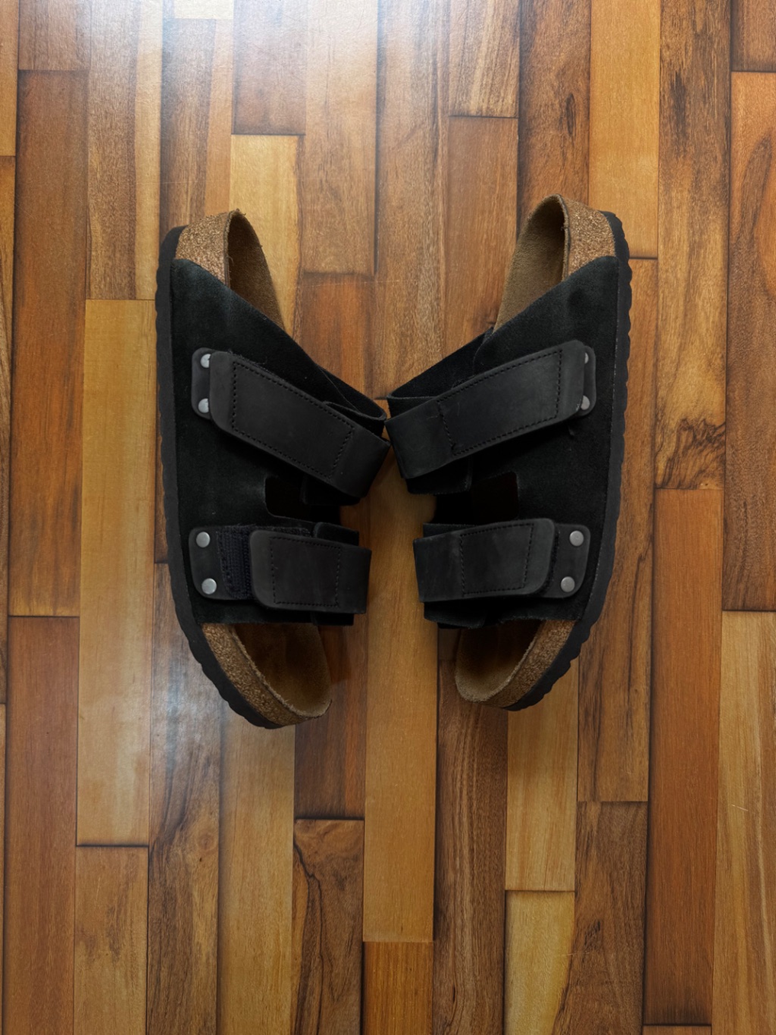 BIRKENSTOCK UJI SANDALS 🖤