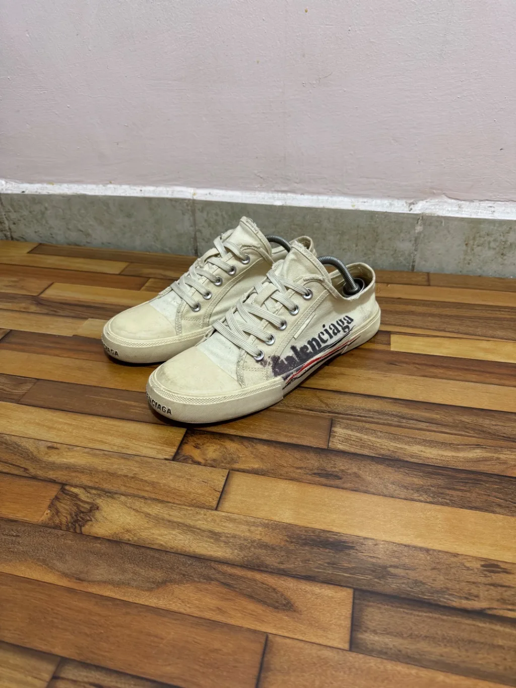 BALENCIAGA CANVAS 🤍