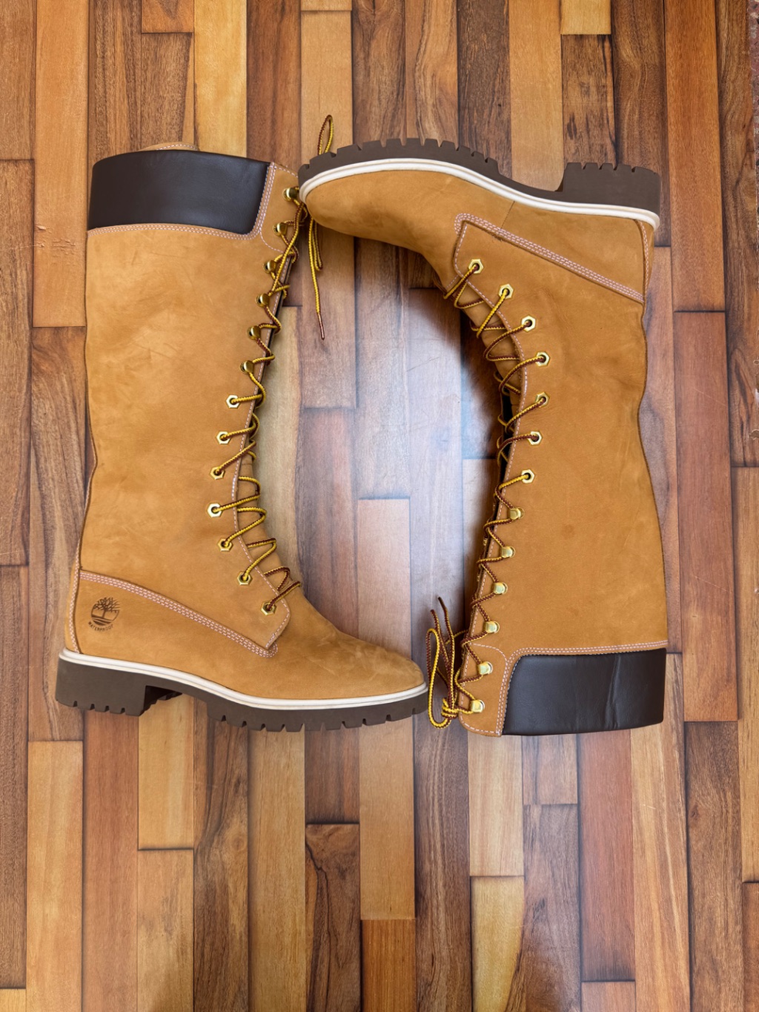 TIMBERLAND WOMENS KNEE HIGH BOOT