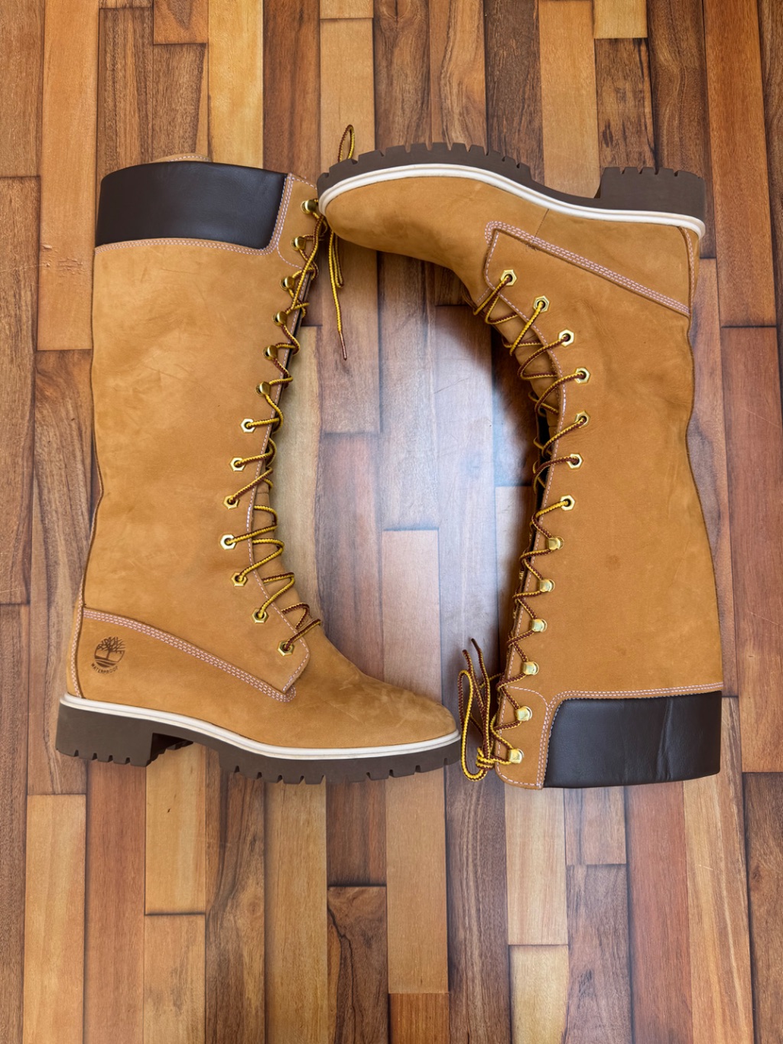TIMBERLAND WOMENS KNEE HIGH BOOT
