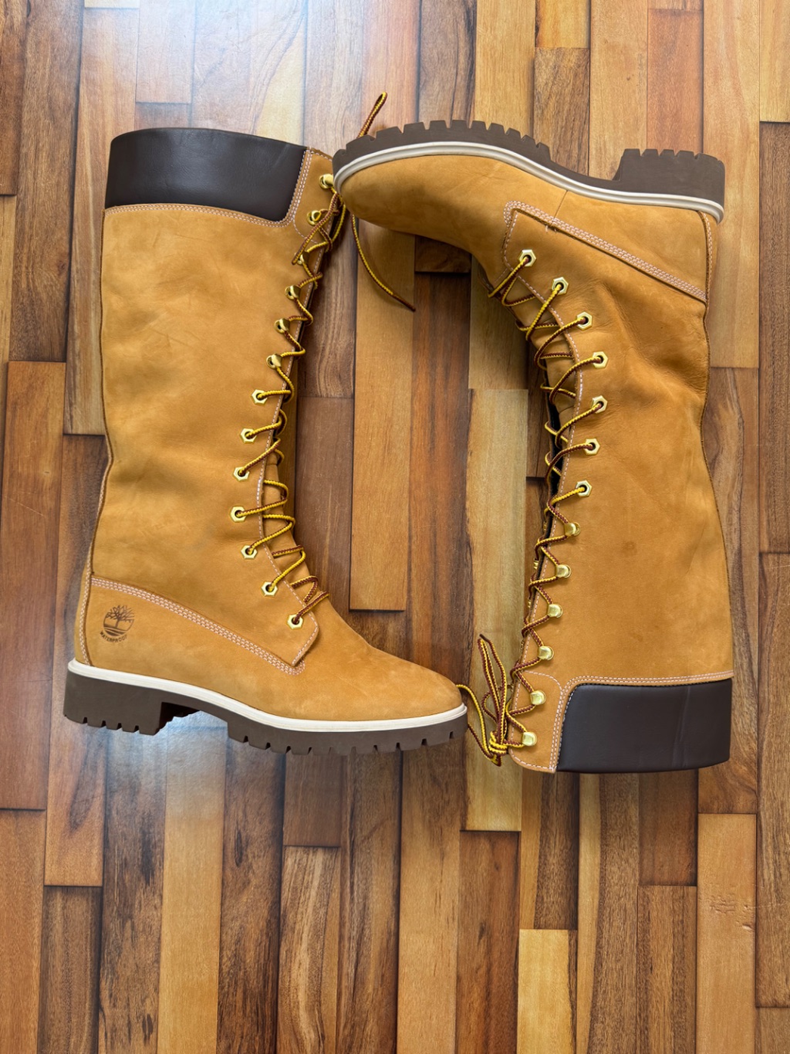 TIMBERLAND WOMENS KNEE HIGH BOOT