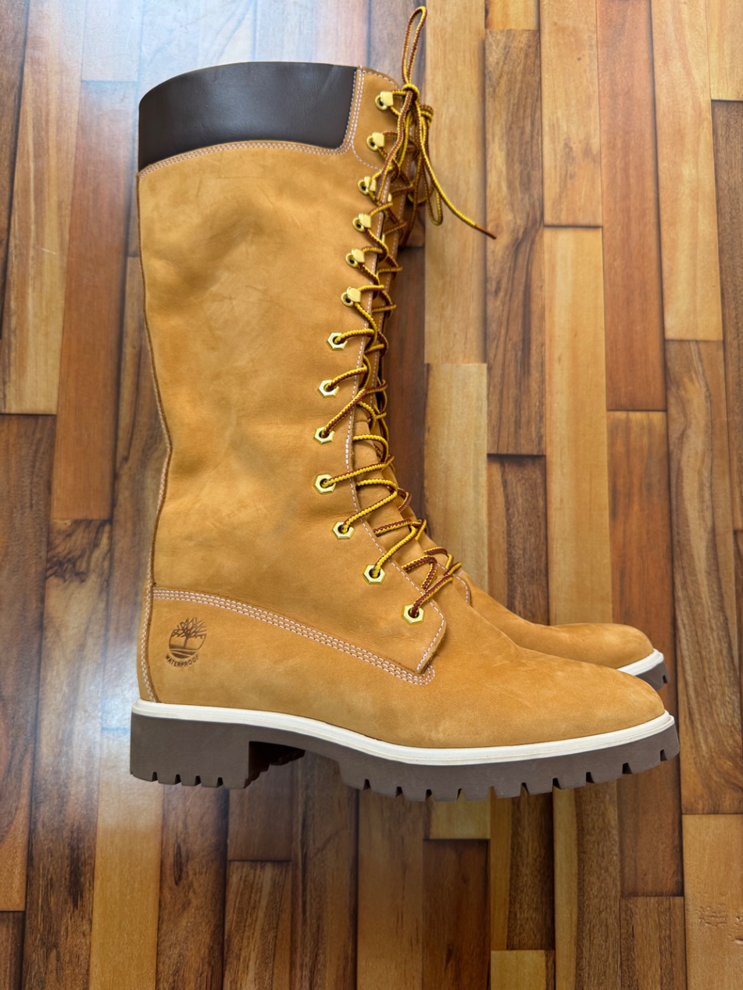 TIMBERLAND WOMENS KNEE HIGH BOOT