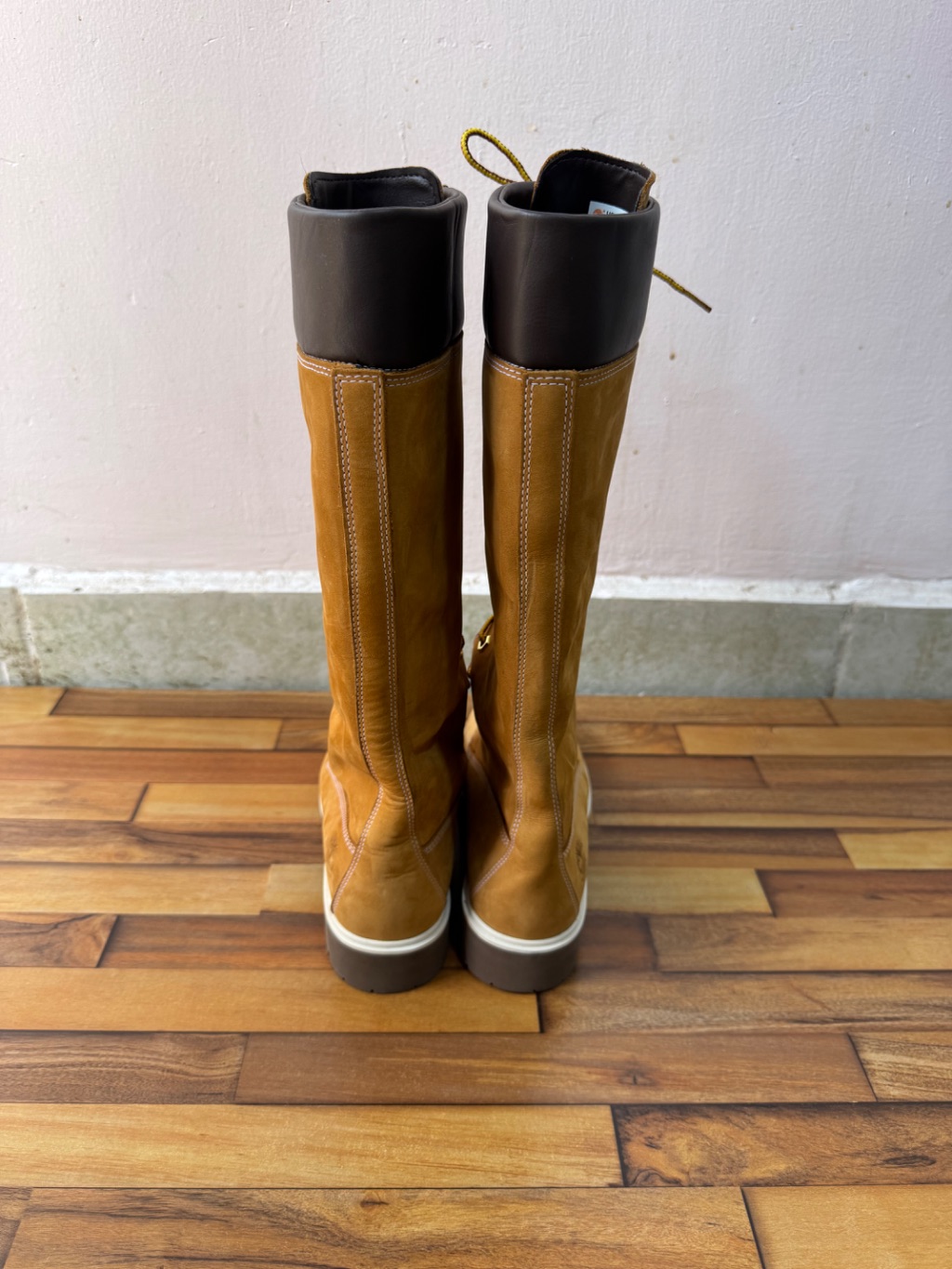 TIMBERLAND WOMENS KNEE HIGH BOOT