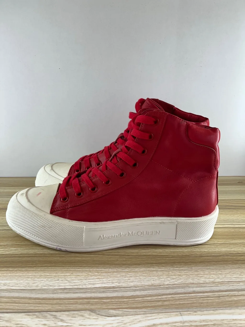 Alexander Mcqueen hightops