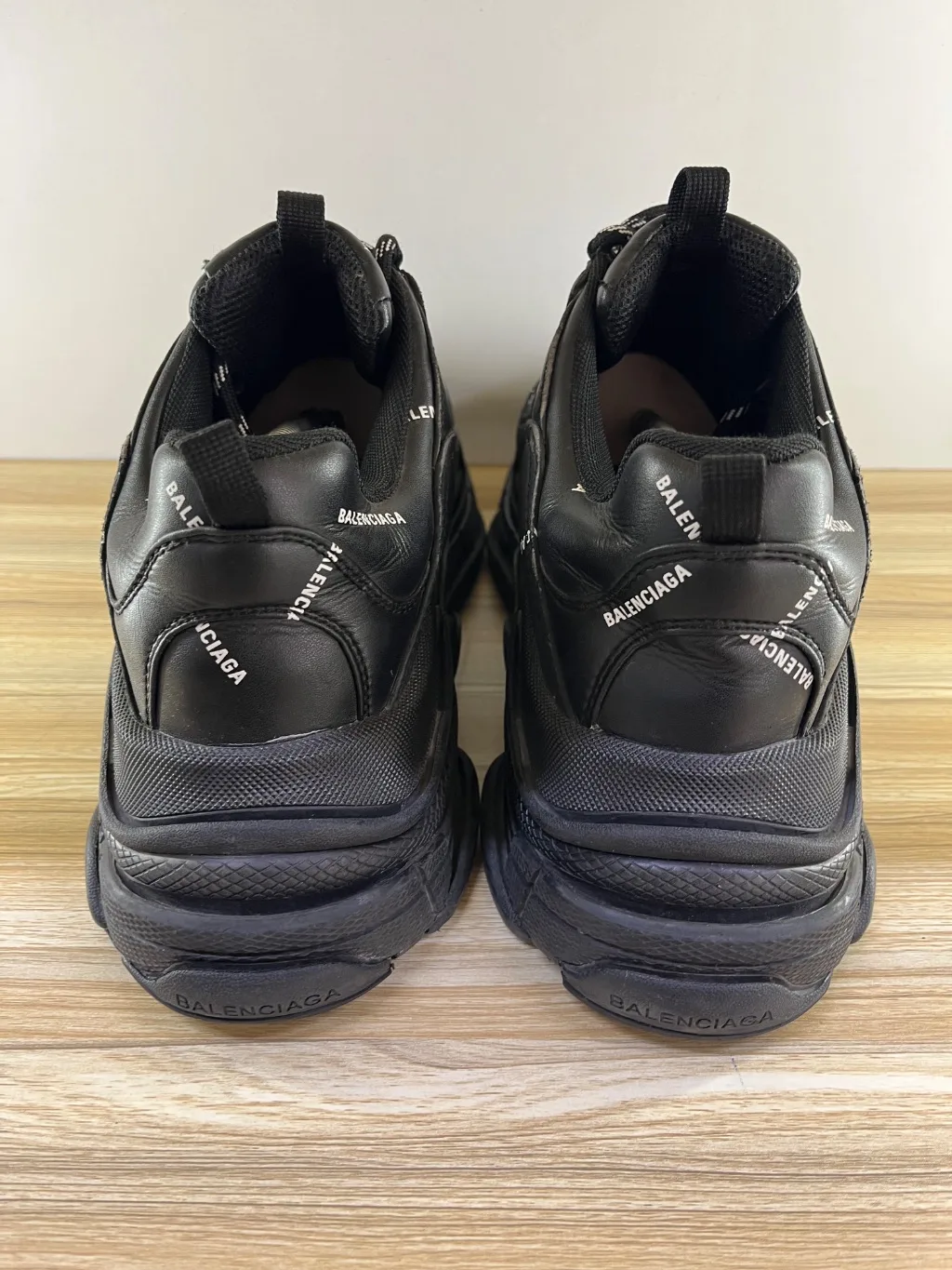Balenciaga triple S