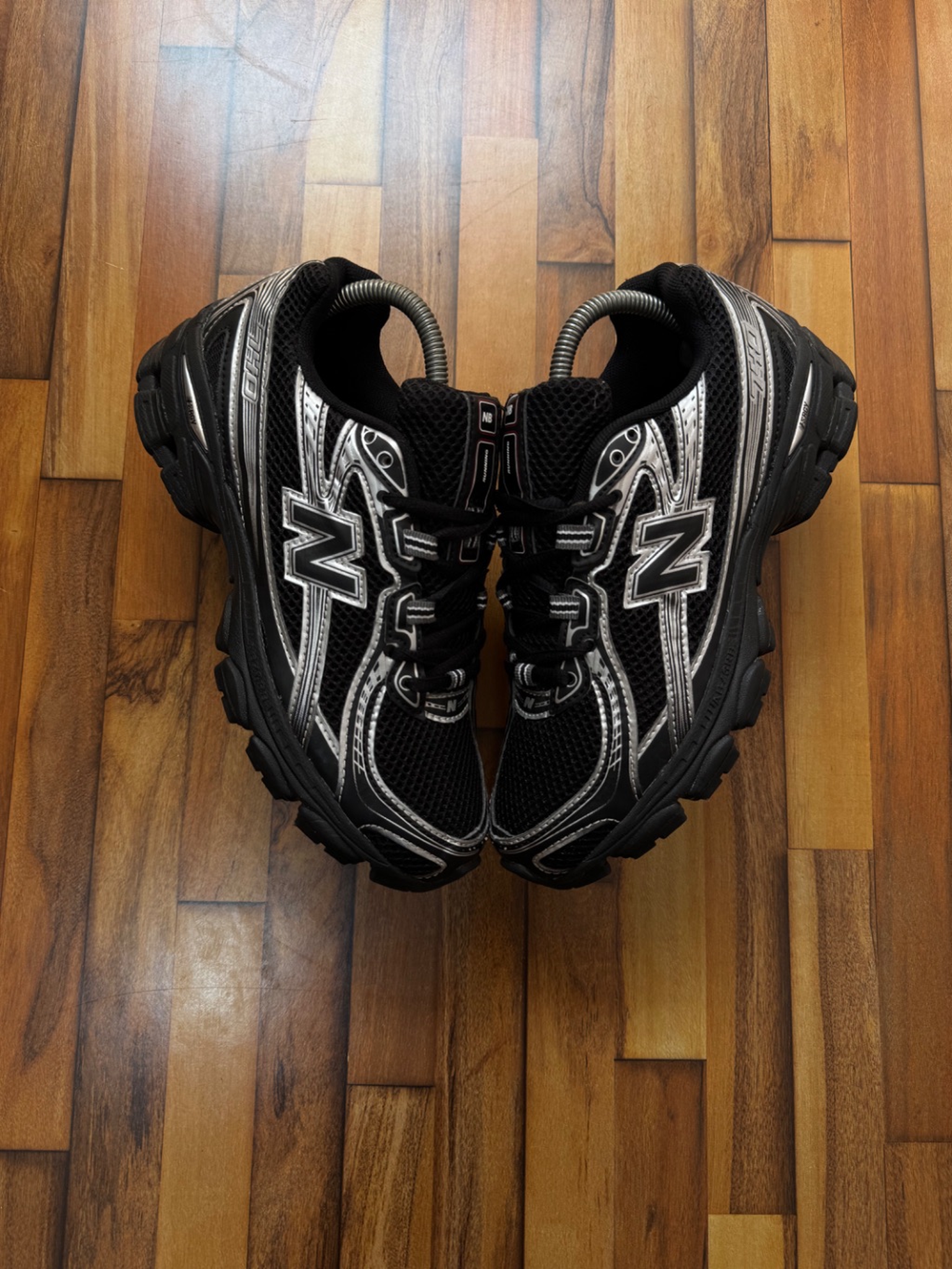NEWBALANCE 740 🖤