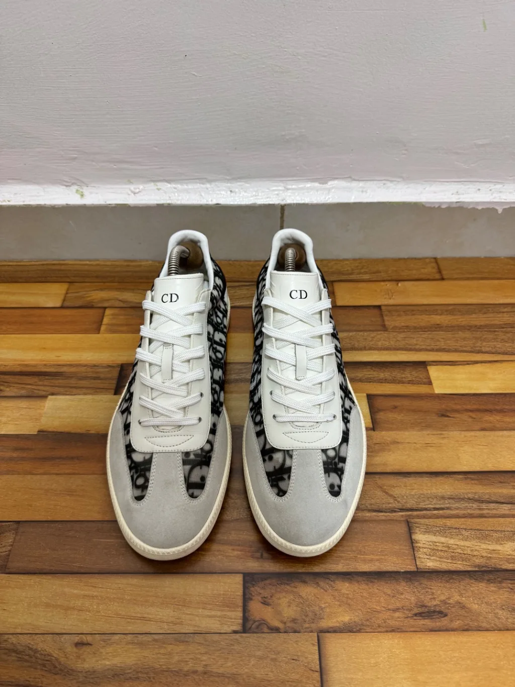 DIOR HOOPER LOW CUT SNEAKERS 🤍