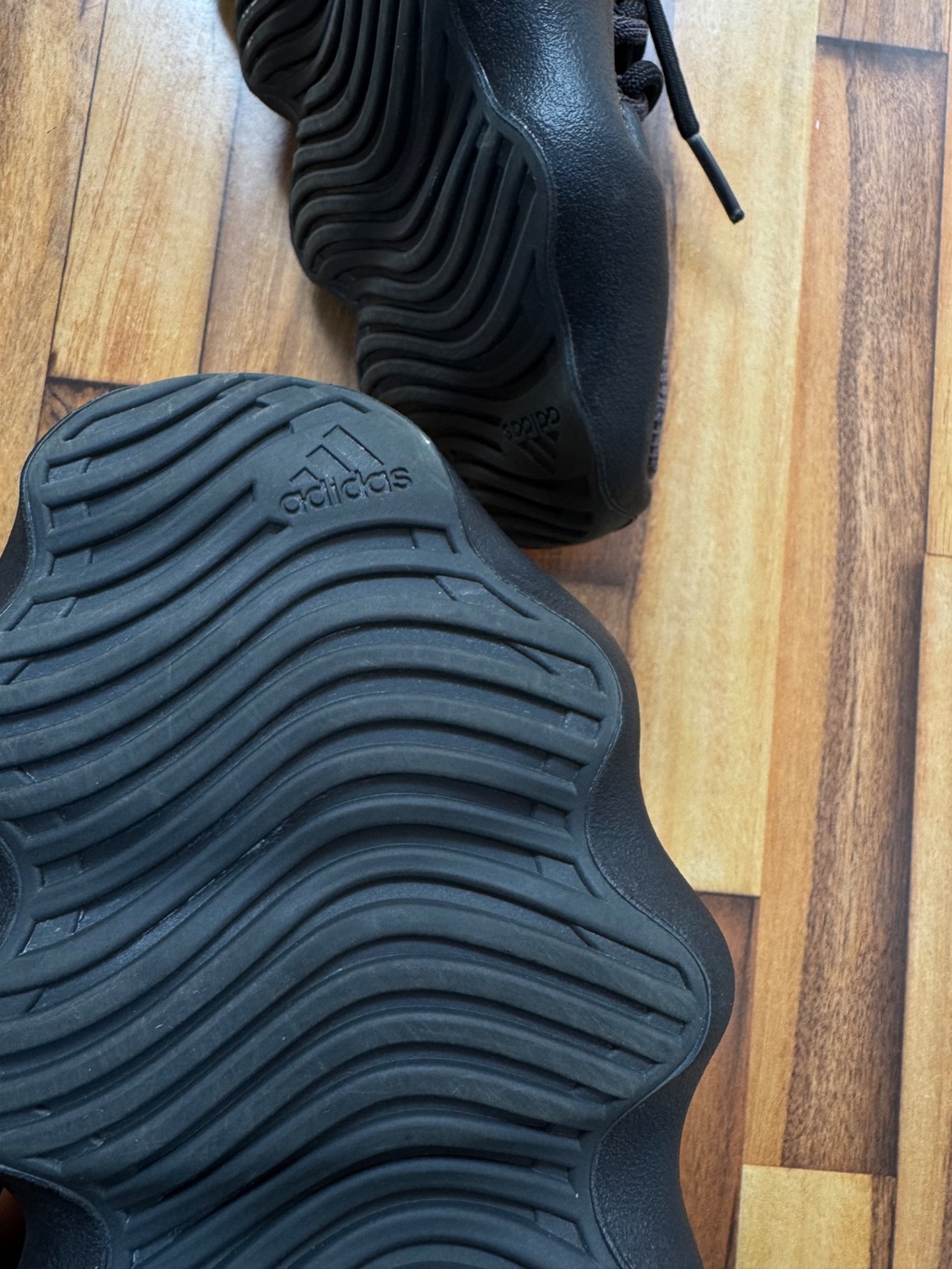 YEEZY 450