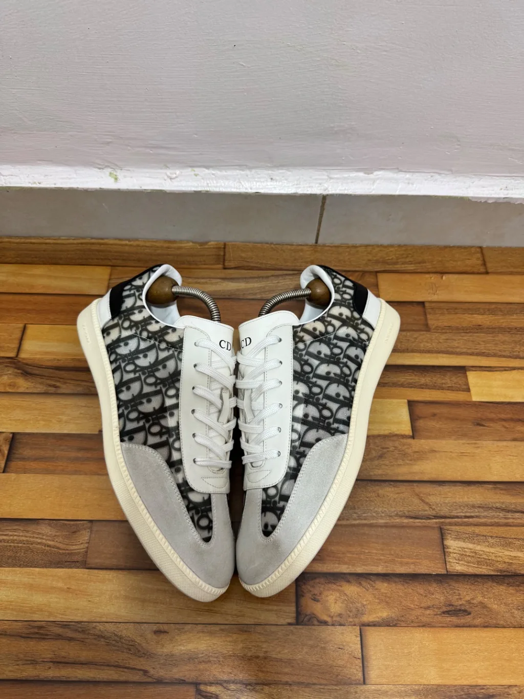 DIOR HOOPER LOW CUT SNEAKERS 🤍