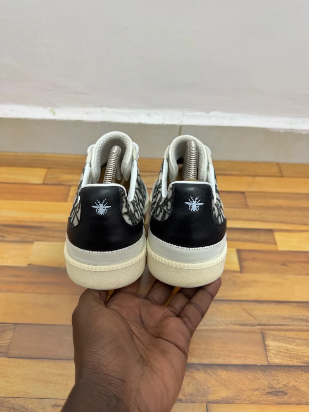 DIOR HOOPER LOW CUT SNEAKERS 🤍