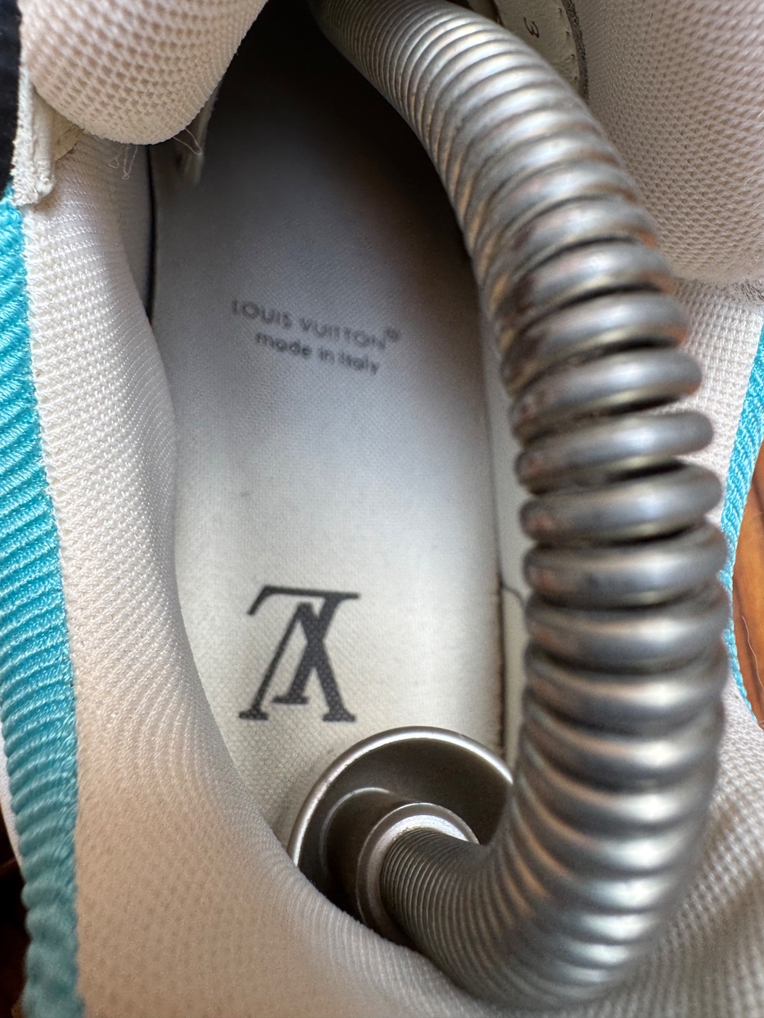 LOUIS VUITTON TRAINERS 