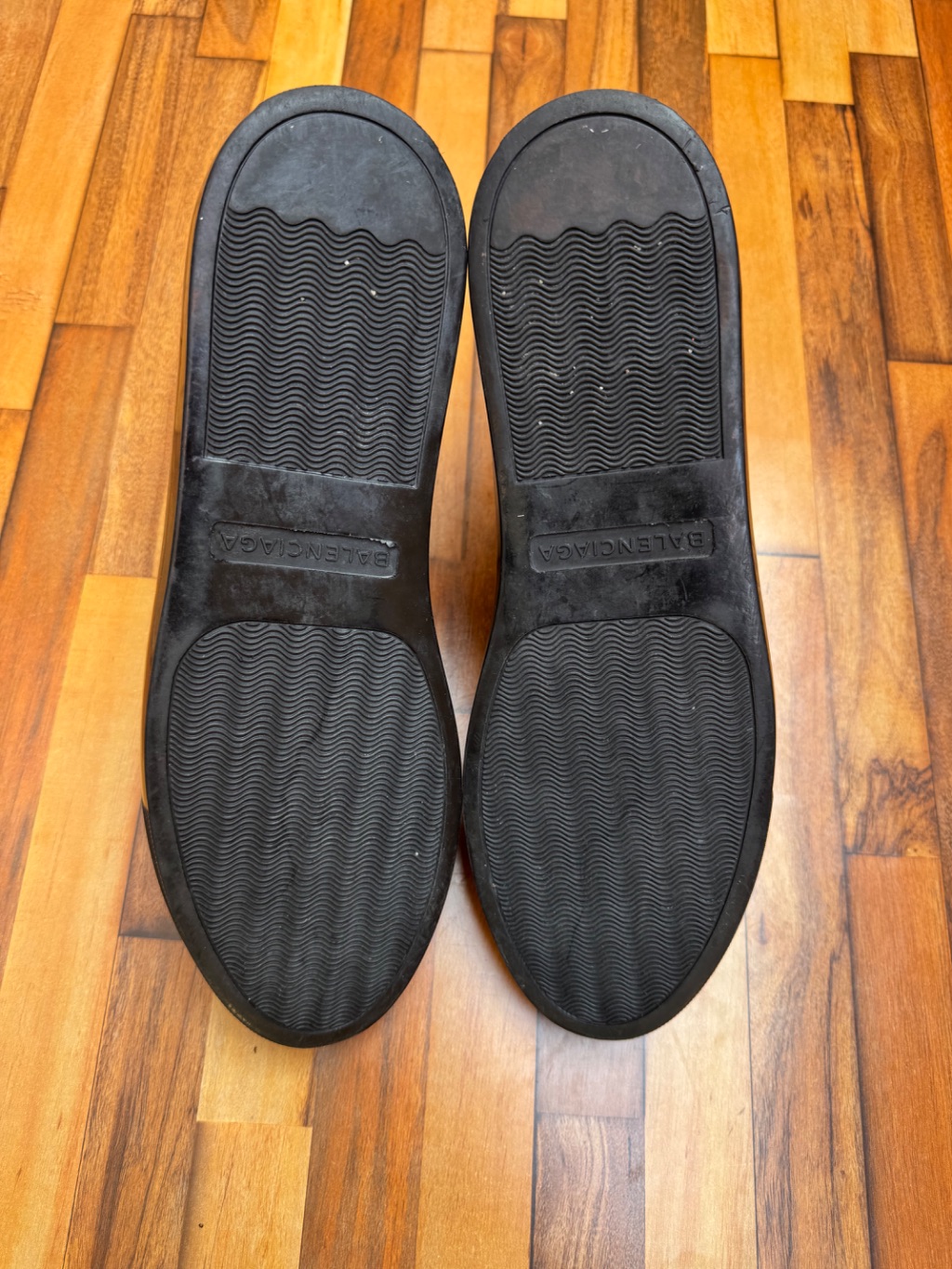 BALENCIAGA ARENA