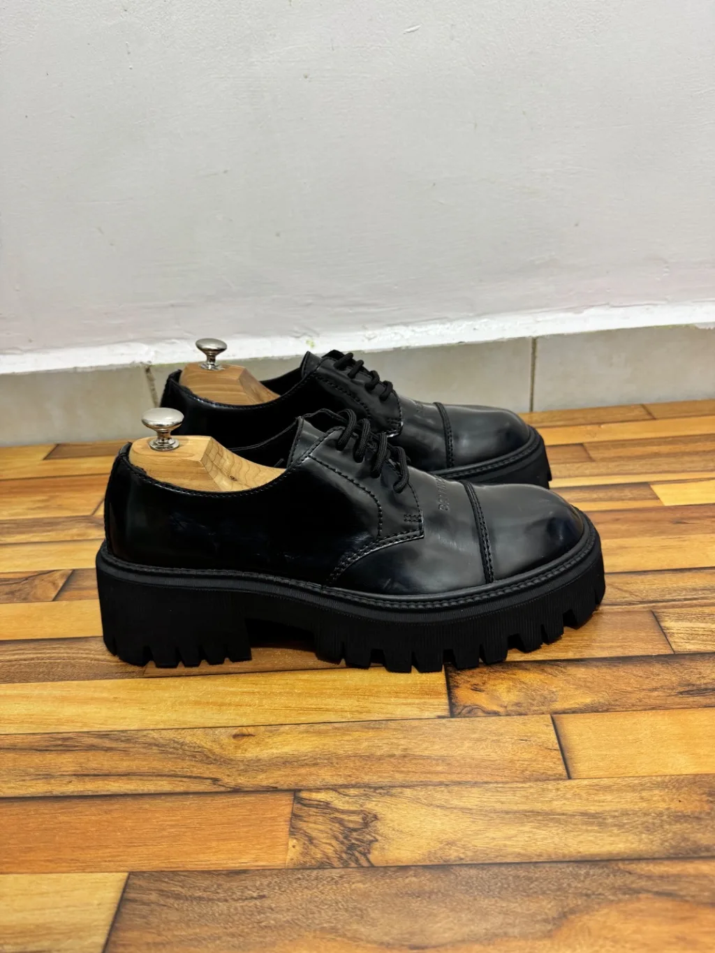 BALENCIAGA TRACTOR DERBY 🖤