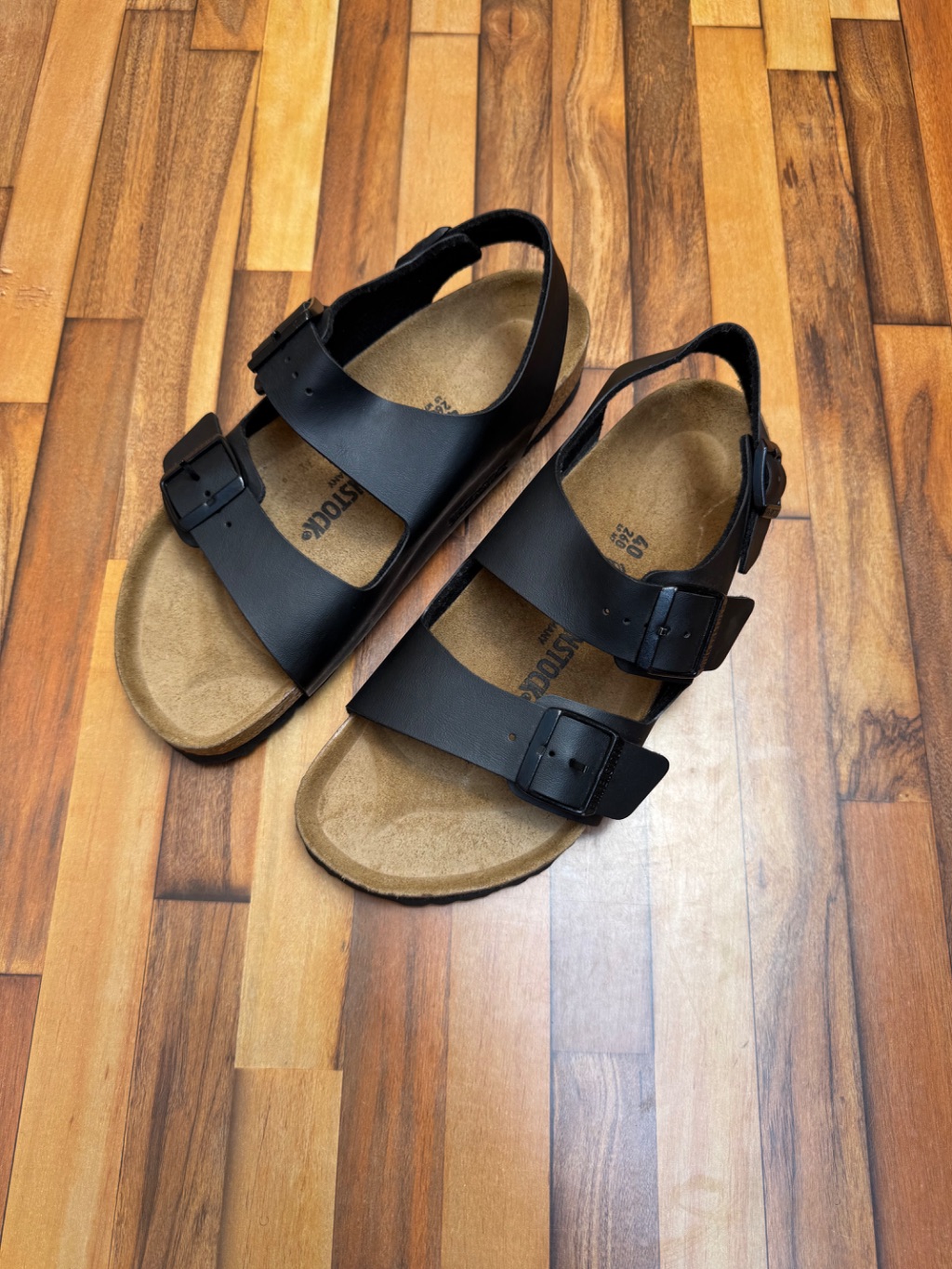 BIRKENSTOCK MILANO SANDALS 🖤