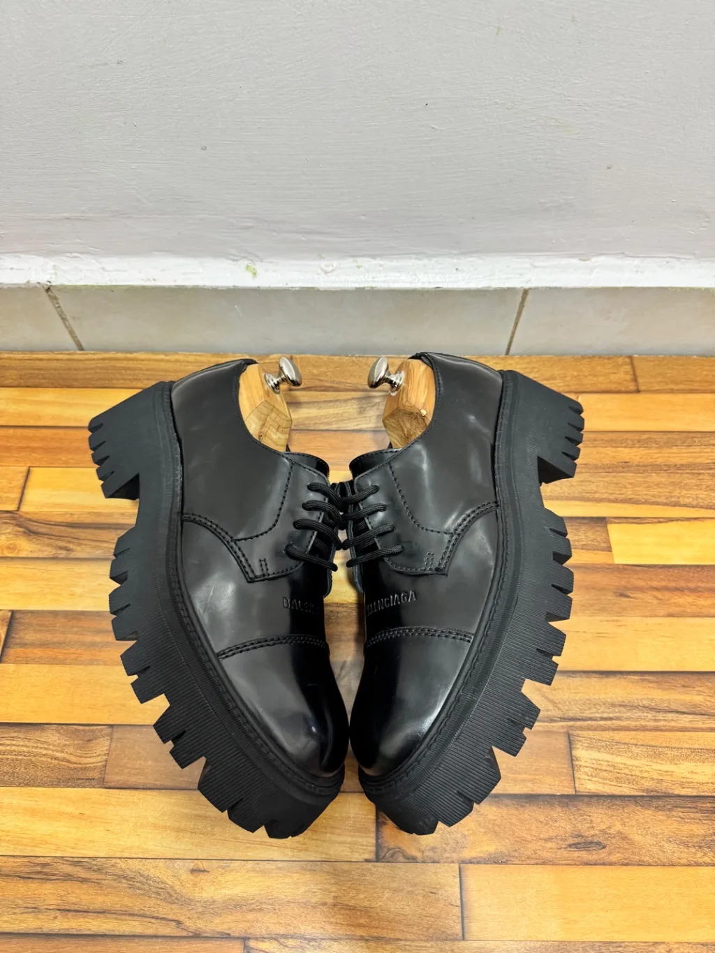 BALENCIAGA TRACTOR DERBY 🖤
